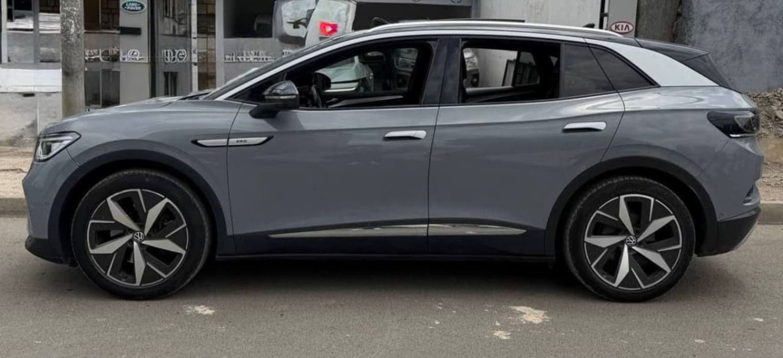 2022 Volkswagen ID.4 Crozz Pro — photo 6