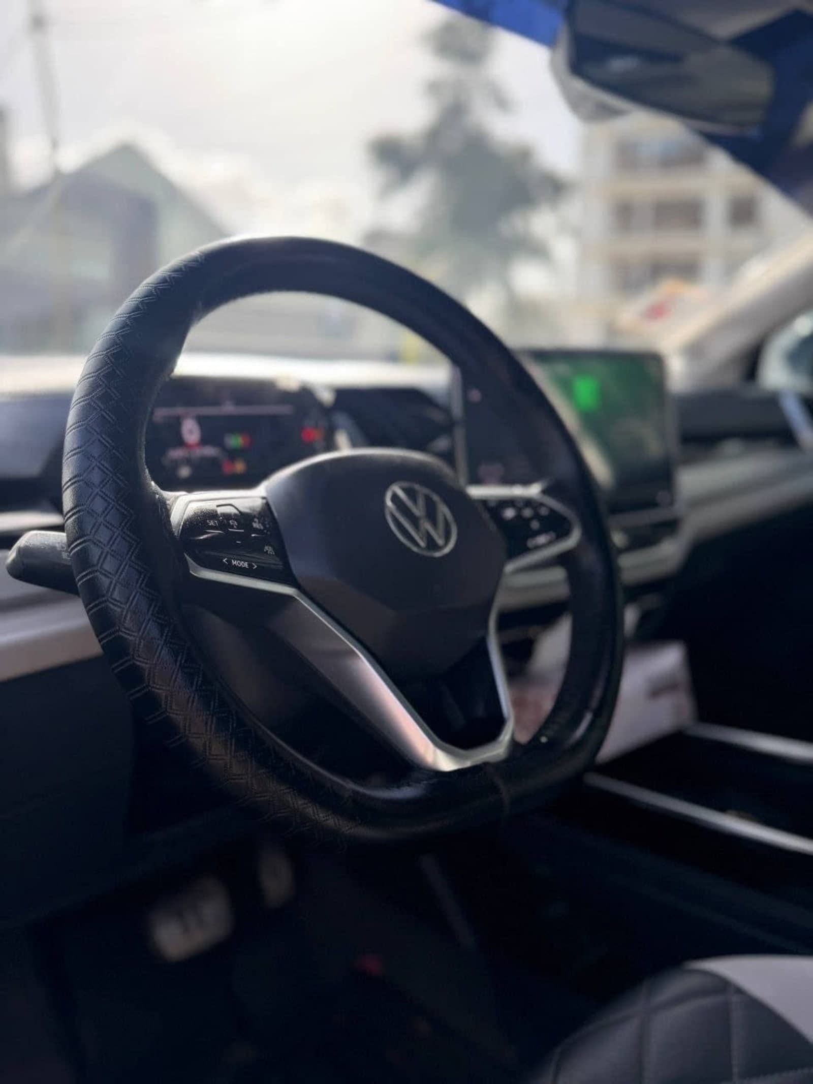 2022 Volkswagen ID.6 Crozz Pro — photo 5
