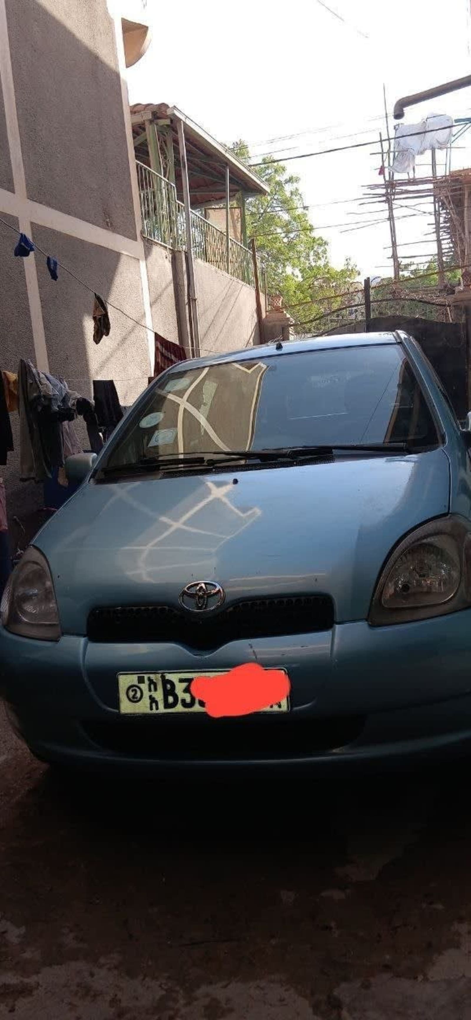 2001 Toyota Vitz — photo 4