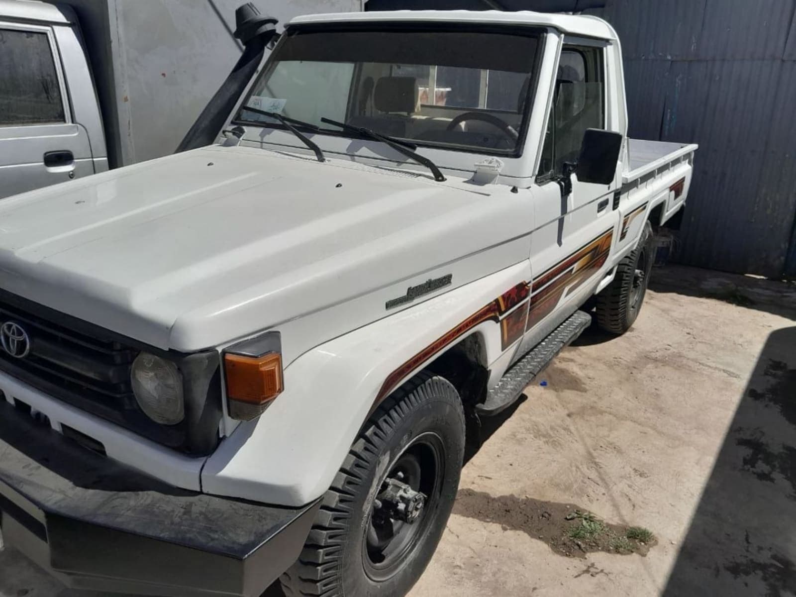 1997 Toyota Land Cruiser Single Cab — photo 3