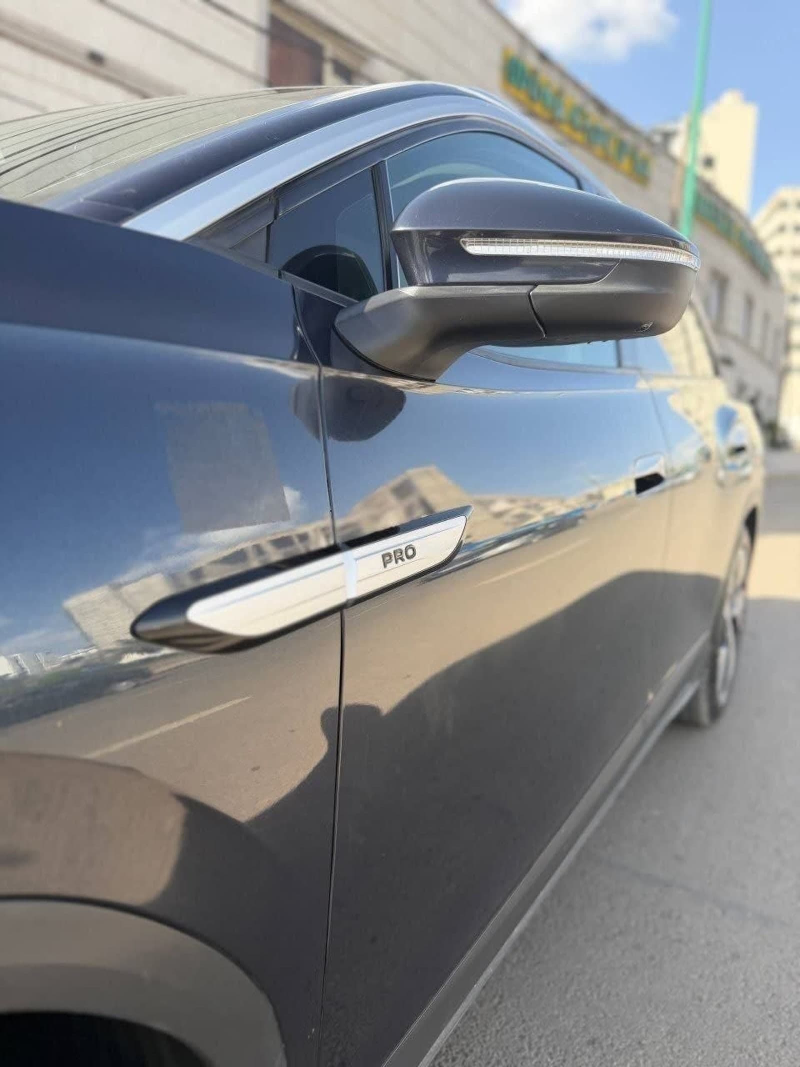 2022 Volkswagen ID.6 Crozz — photo 3