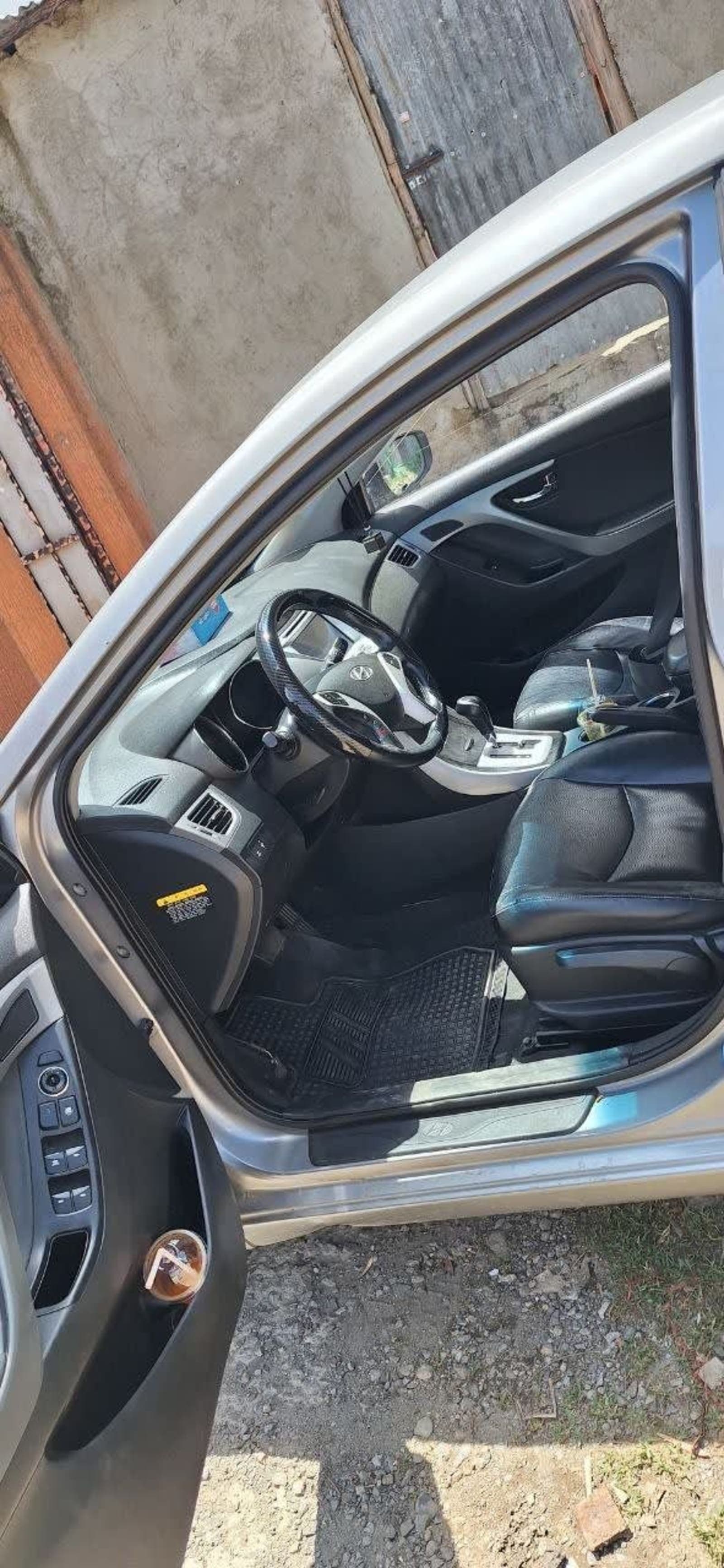 2012 Hyundai Avante — photo 3