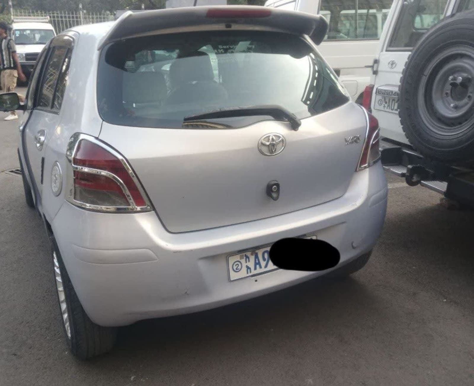 2008 Toyota Yaris Compact — photo 4