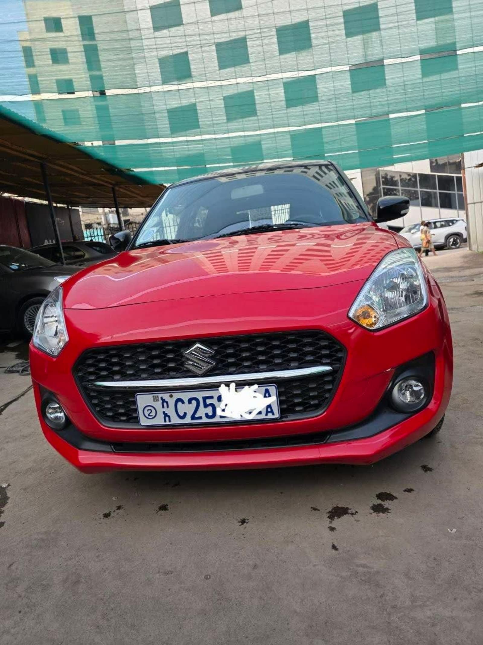 2022 Suzuki Swift — photo 3
