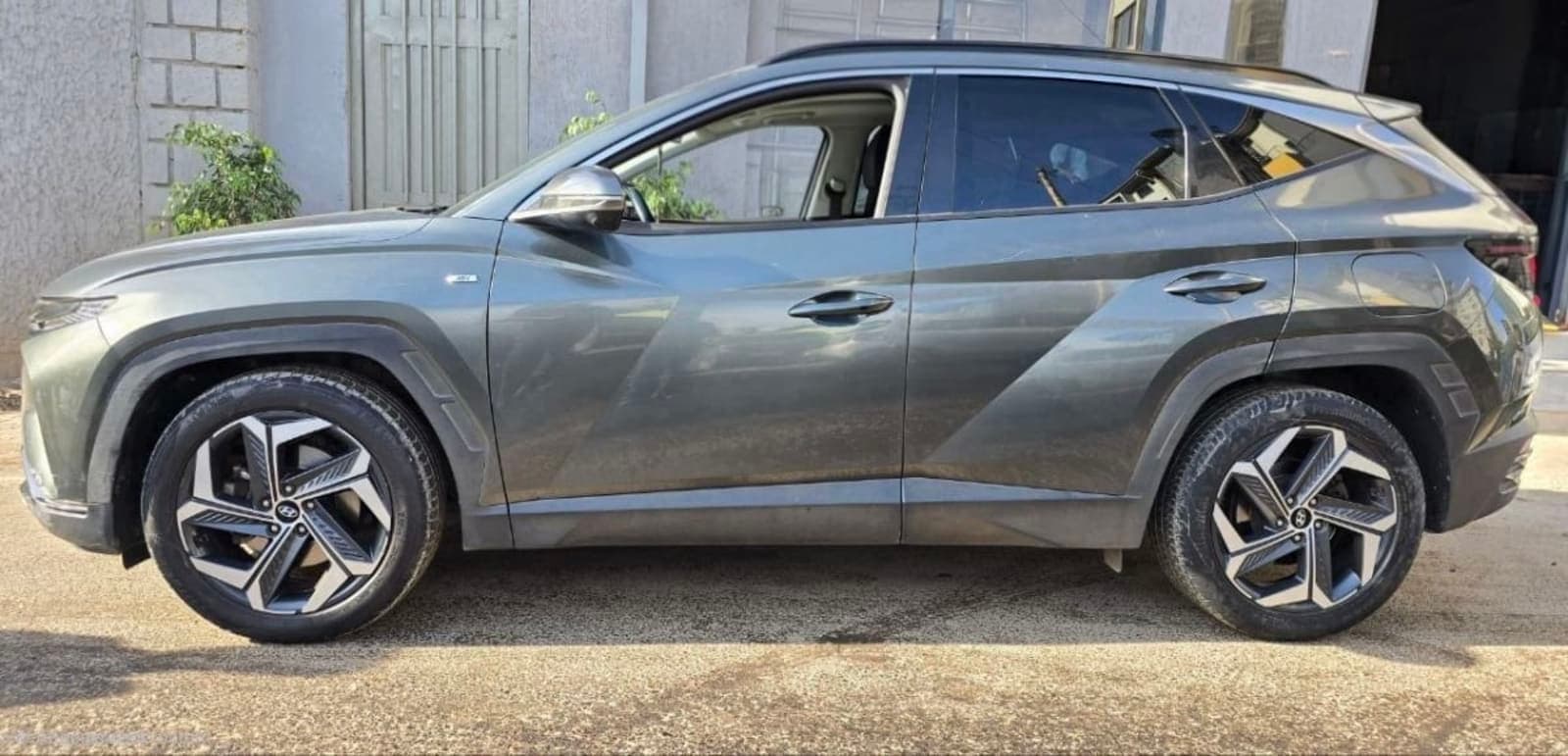 2021 HYUNDAI TUCSON — photo 3