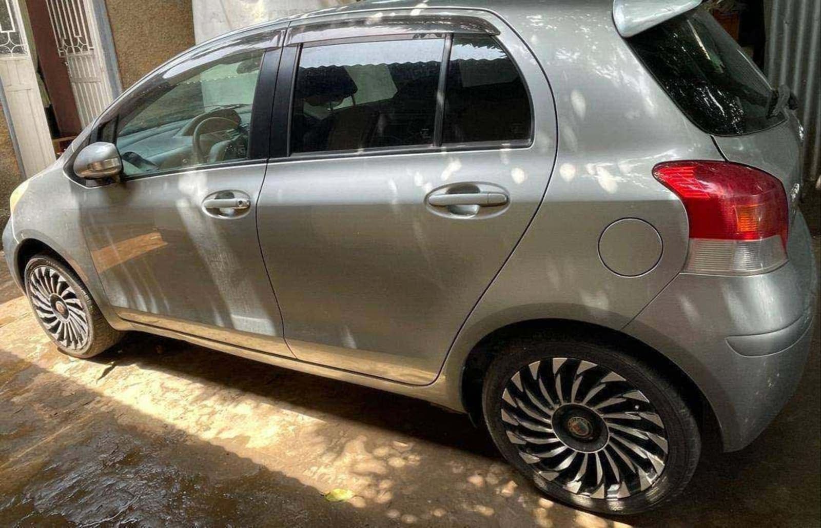 2010 Toyota Yaris Compact