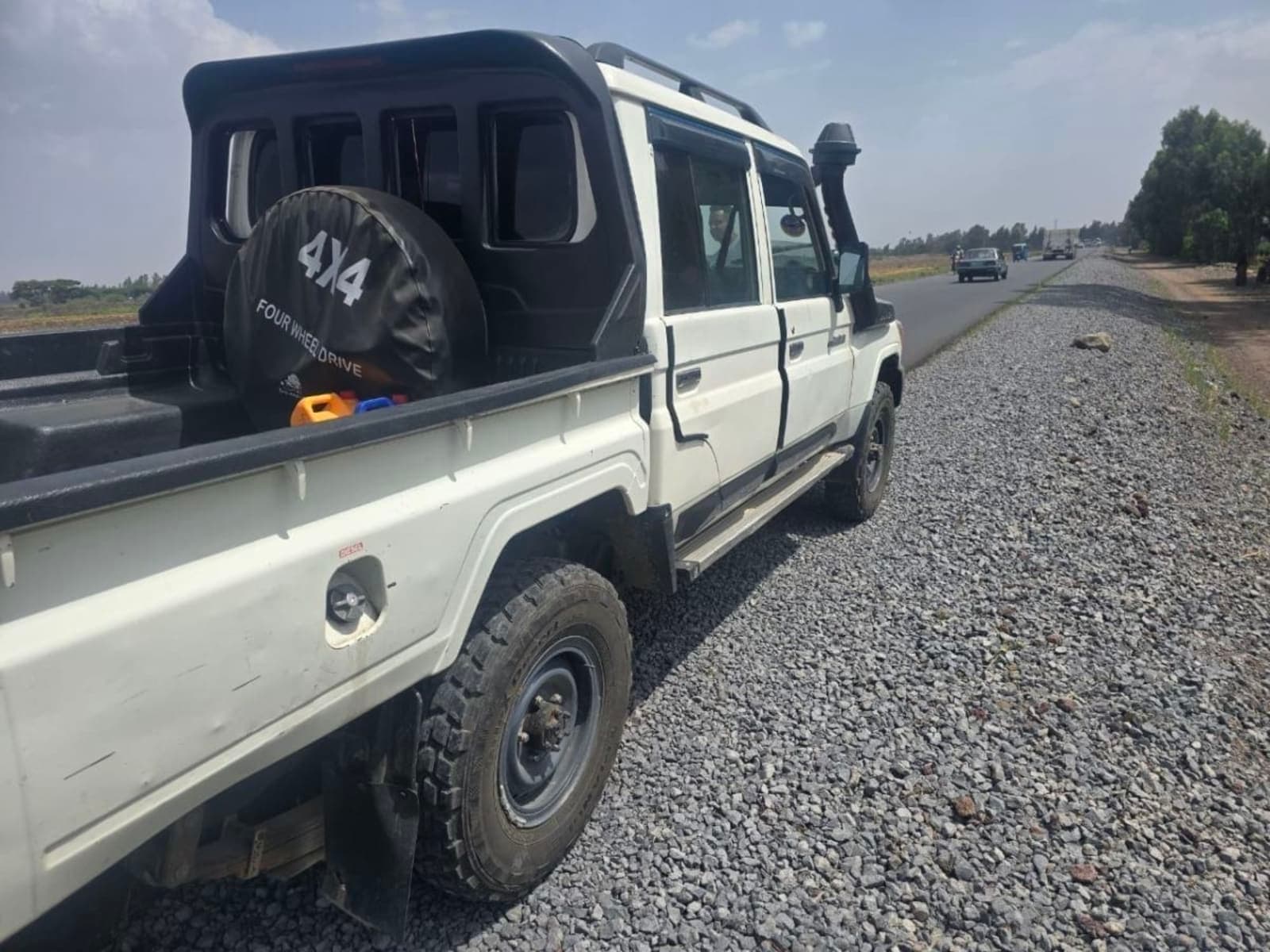 2018 Toyota Land Cruiser Mark II Double Cap