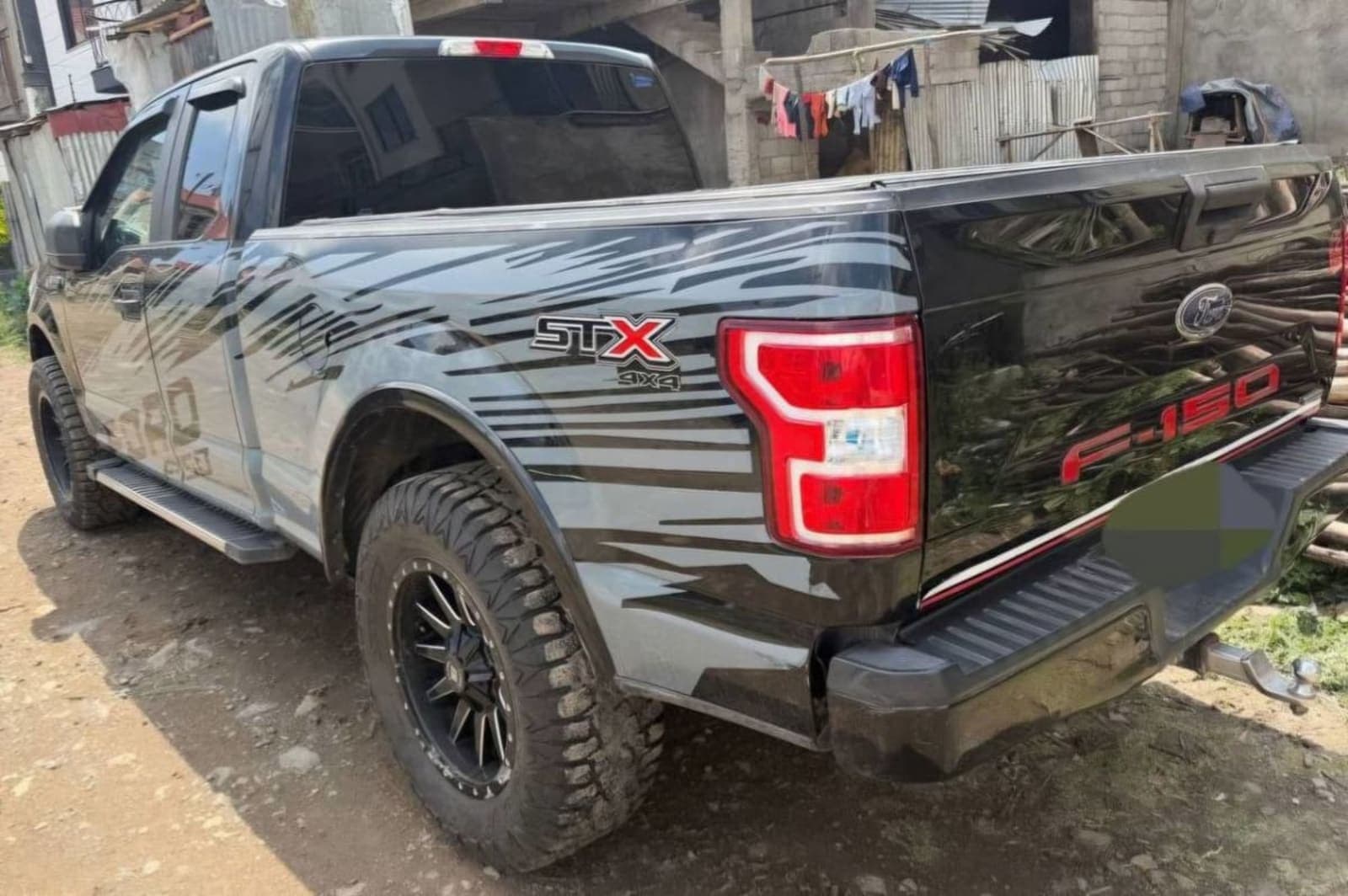 2020 Ford F150 XLT — photo 2
