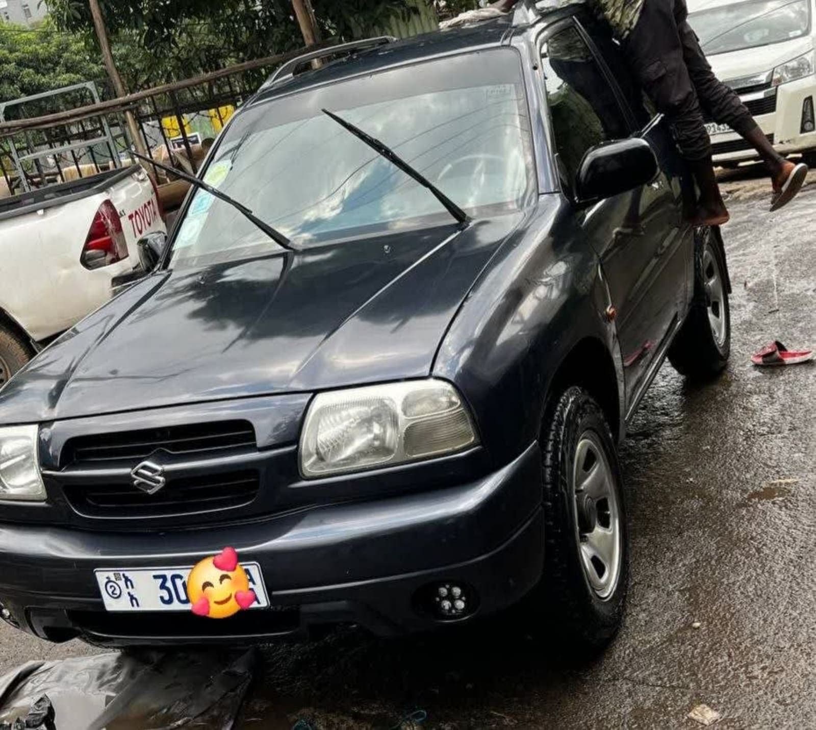 2002 Suzuki Grand Vitara โ photo 4