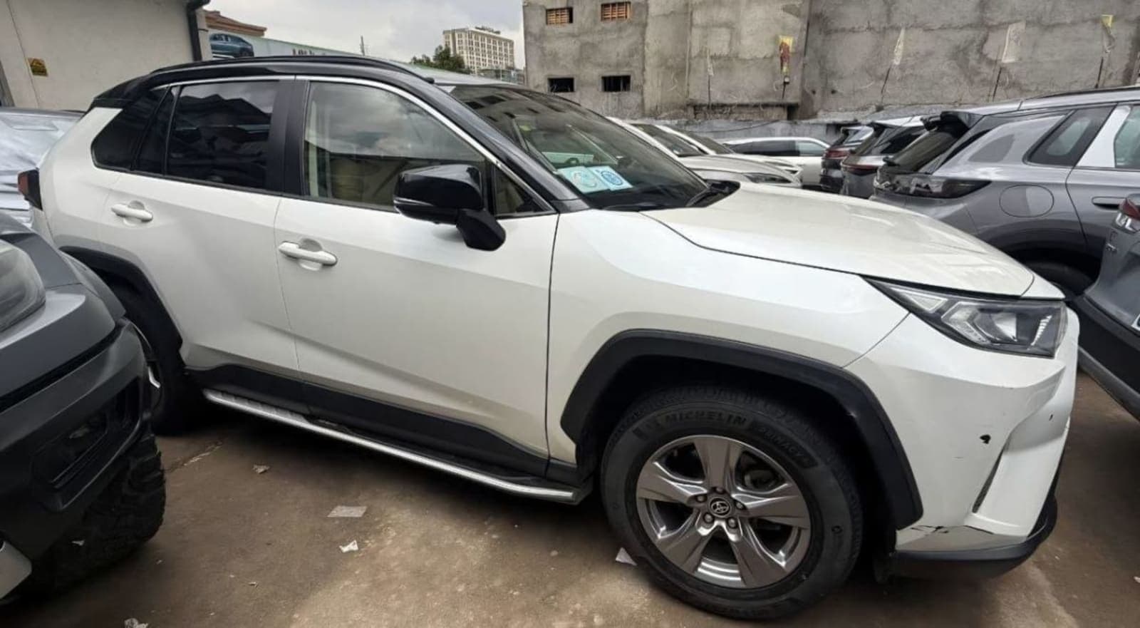 2022 Toyota Rav4 — photo 4