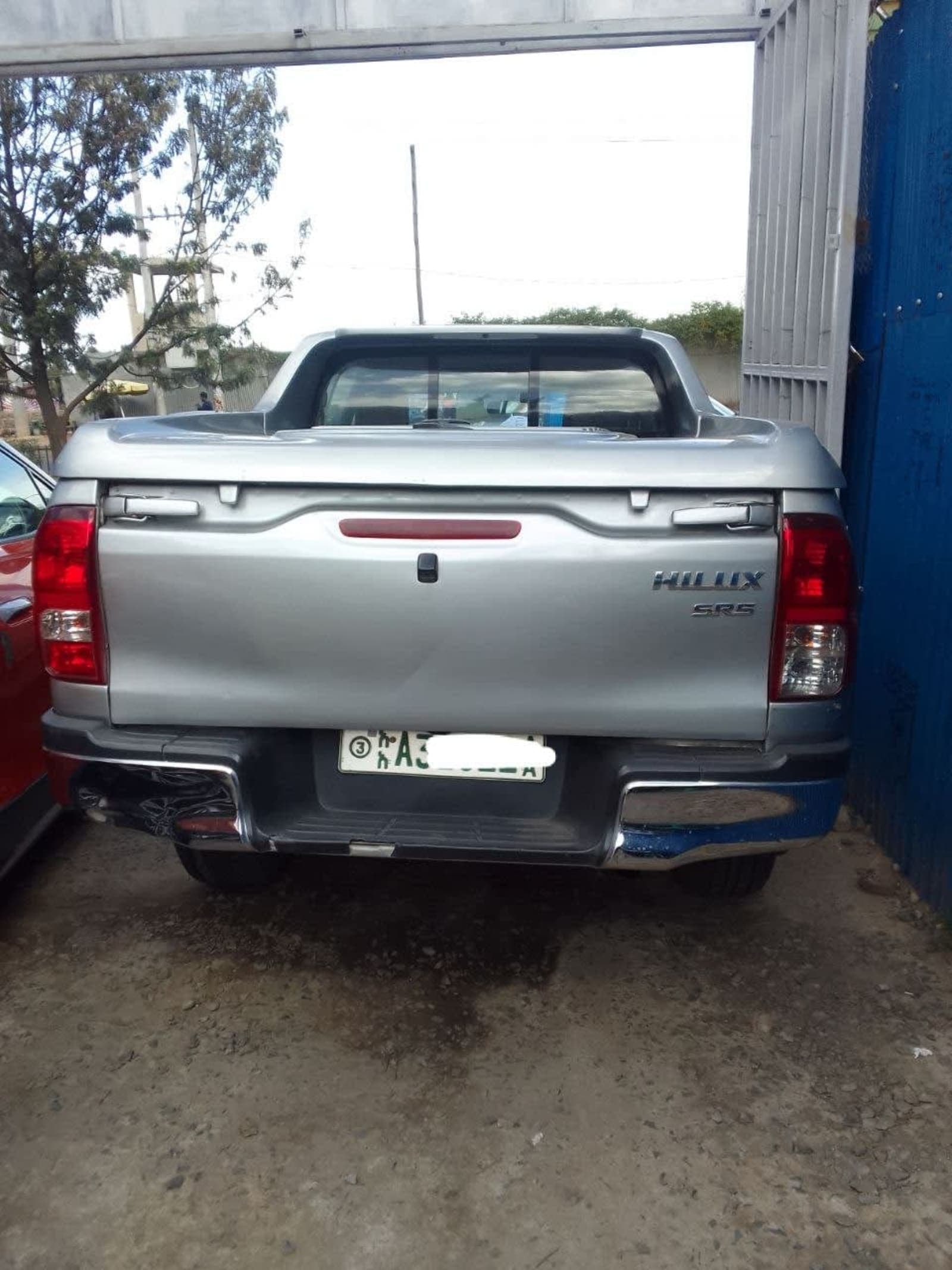 2016 TOYOTA HILUX double cab — photo 5