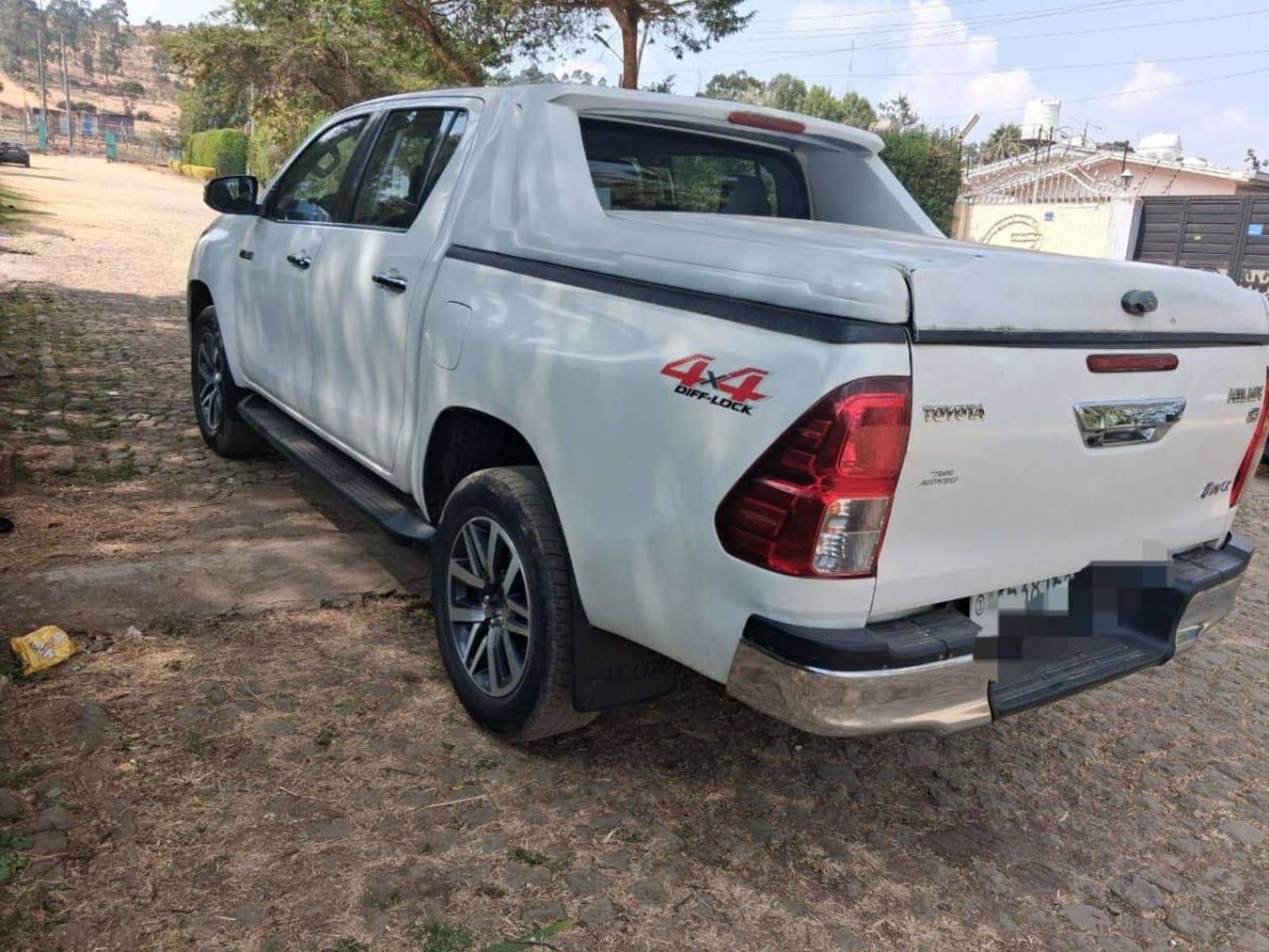 2017 Toyota Hilux Revo — photo 5