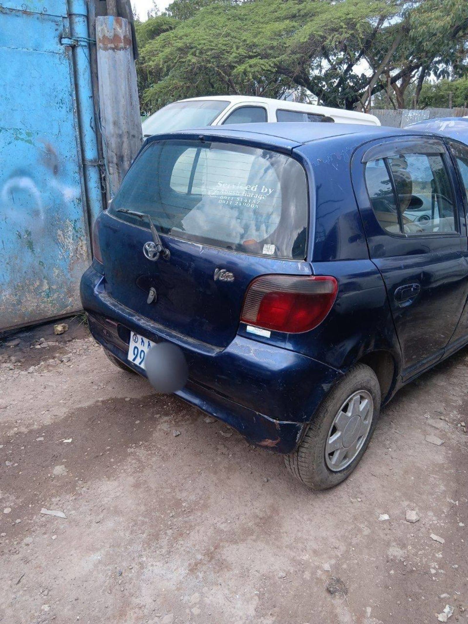 2001 Toyota Vitz