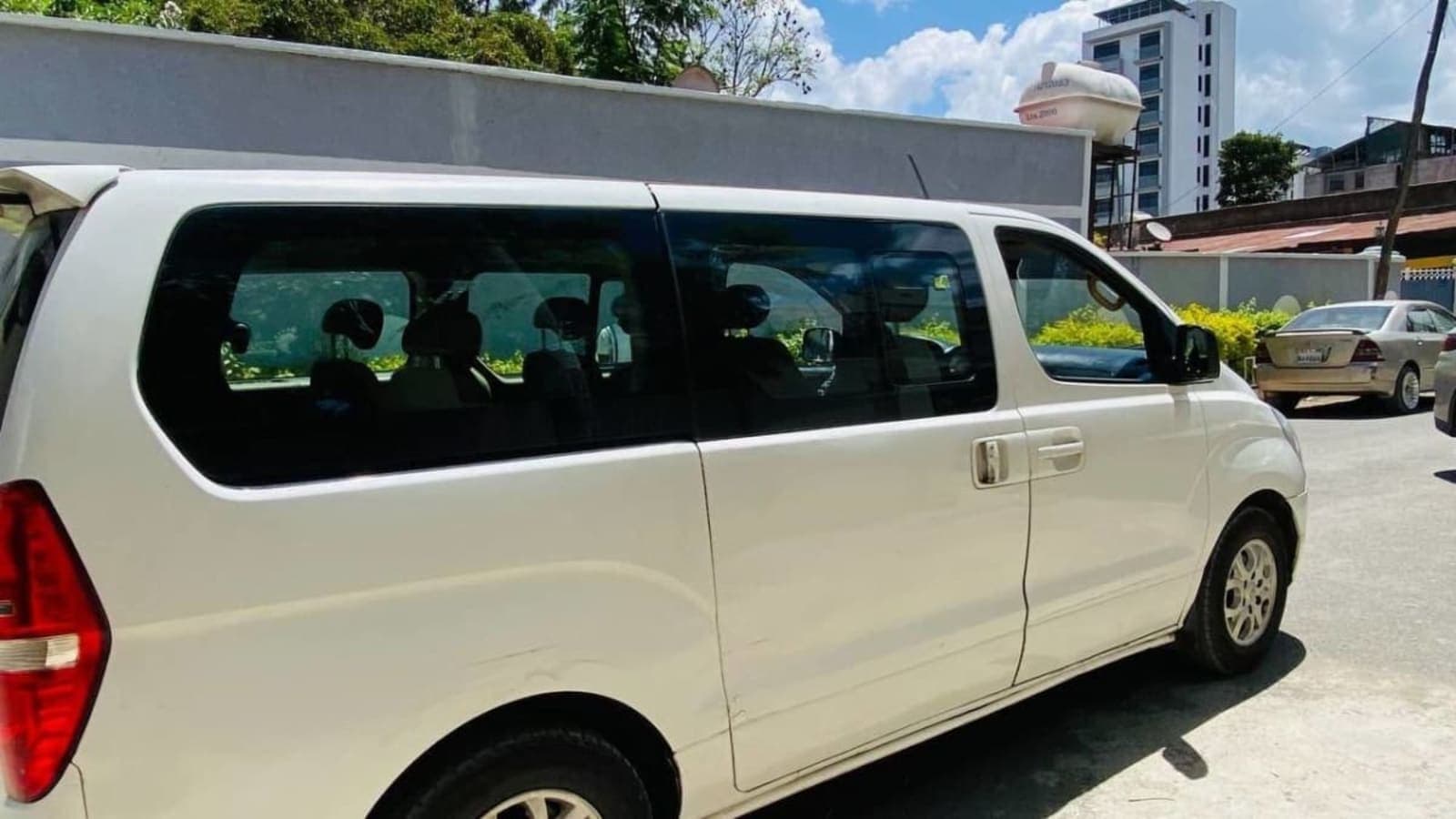 2010 Hyundai H1