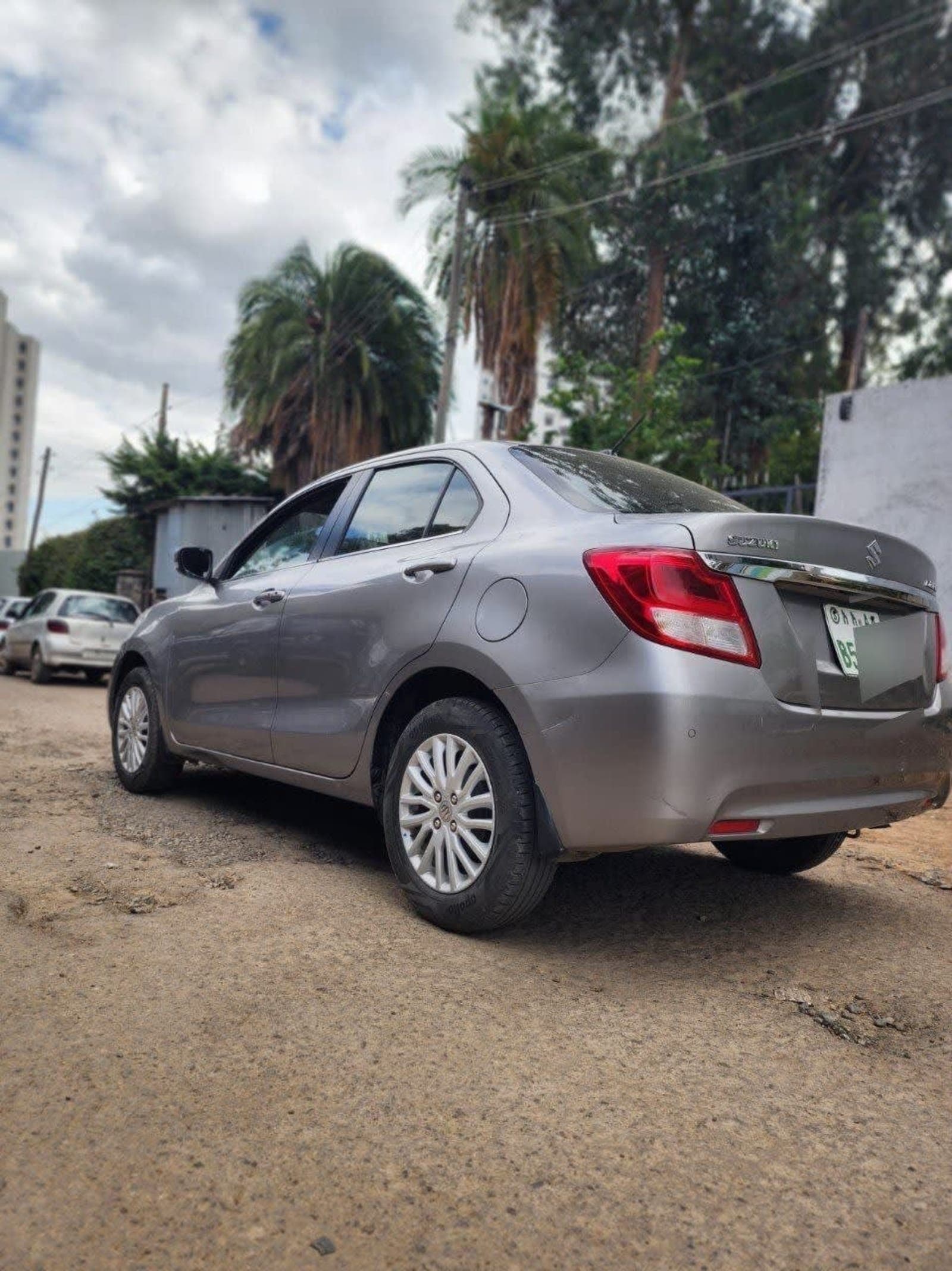 2022 Suzuki Dezire — photo 2
