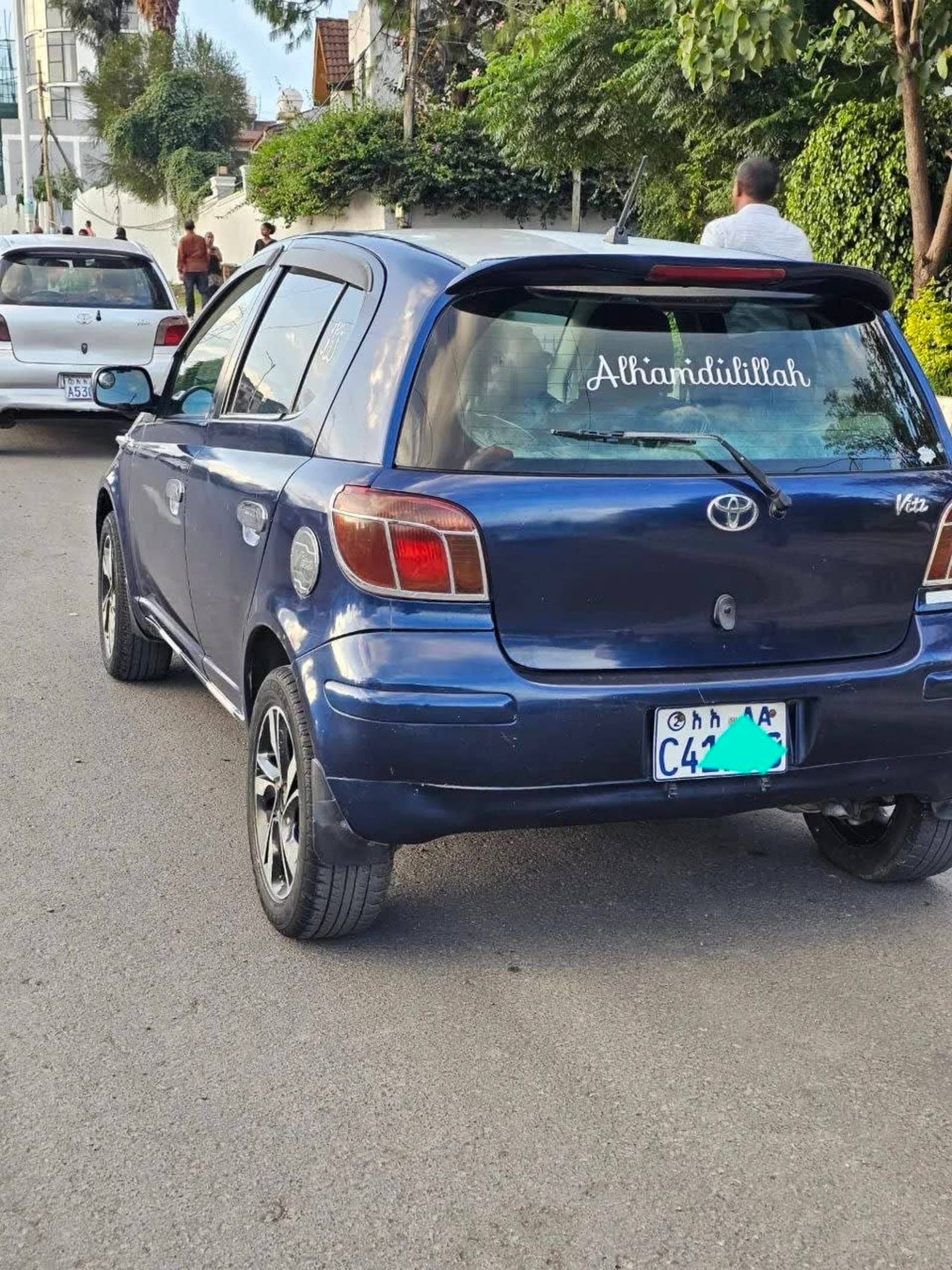 2004 Toyota Vitz — photo 3