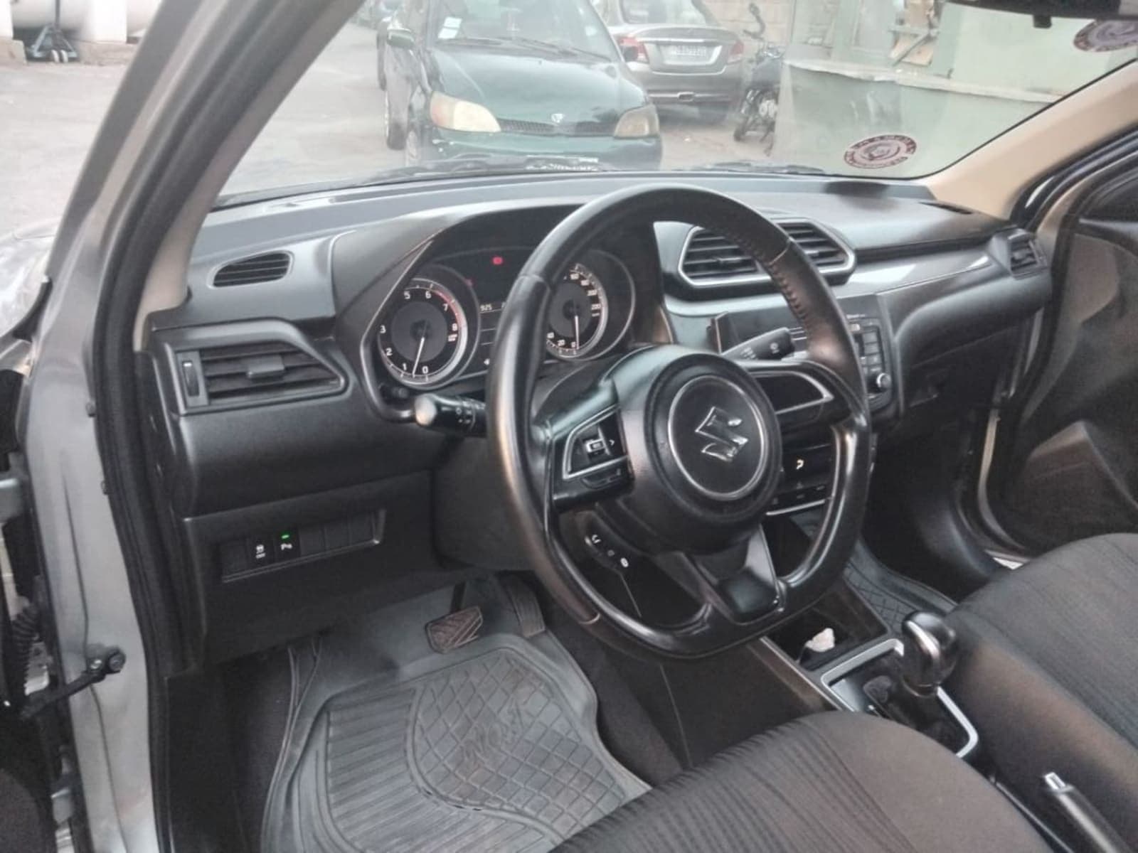 2022 Suzuki Dezire — photo 7