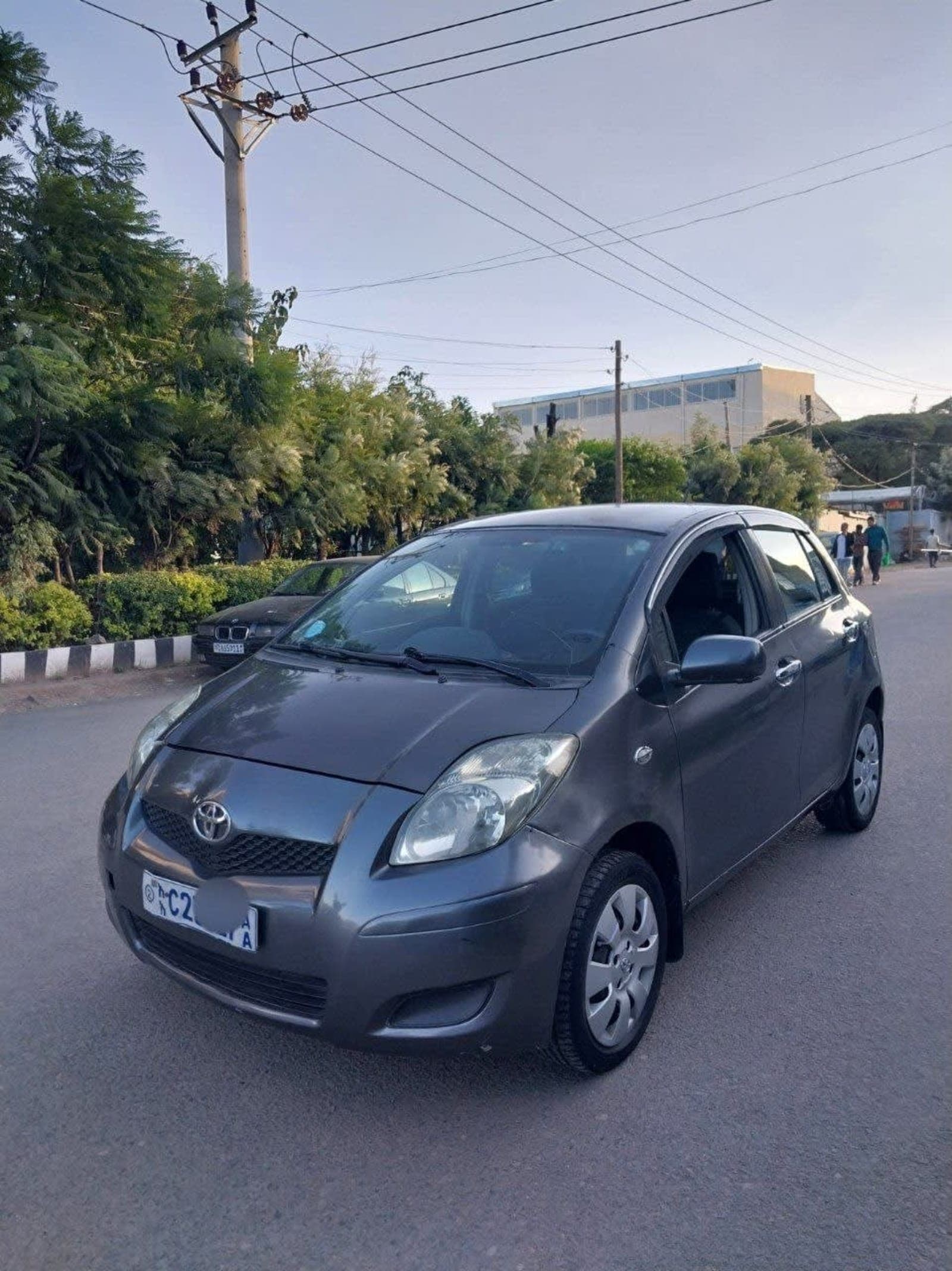 2010 TOYOTA YARIS COMPACT — photo 5