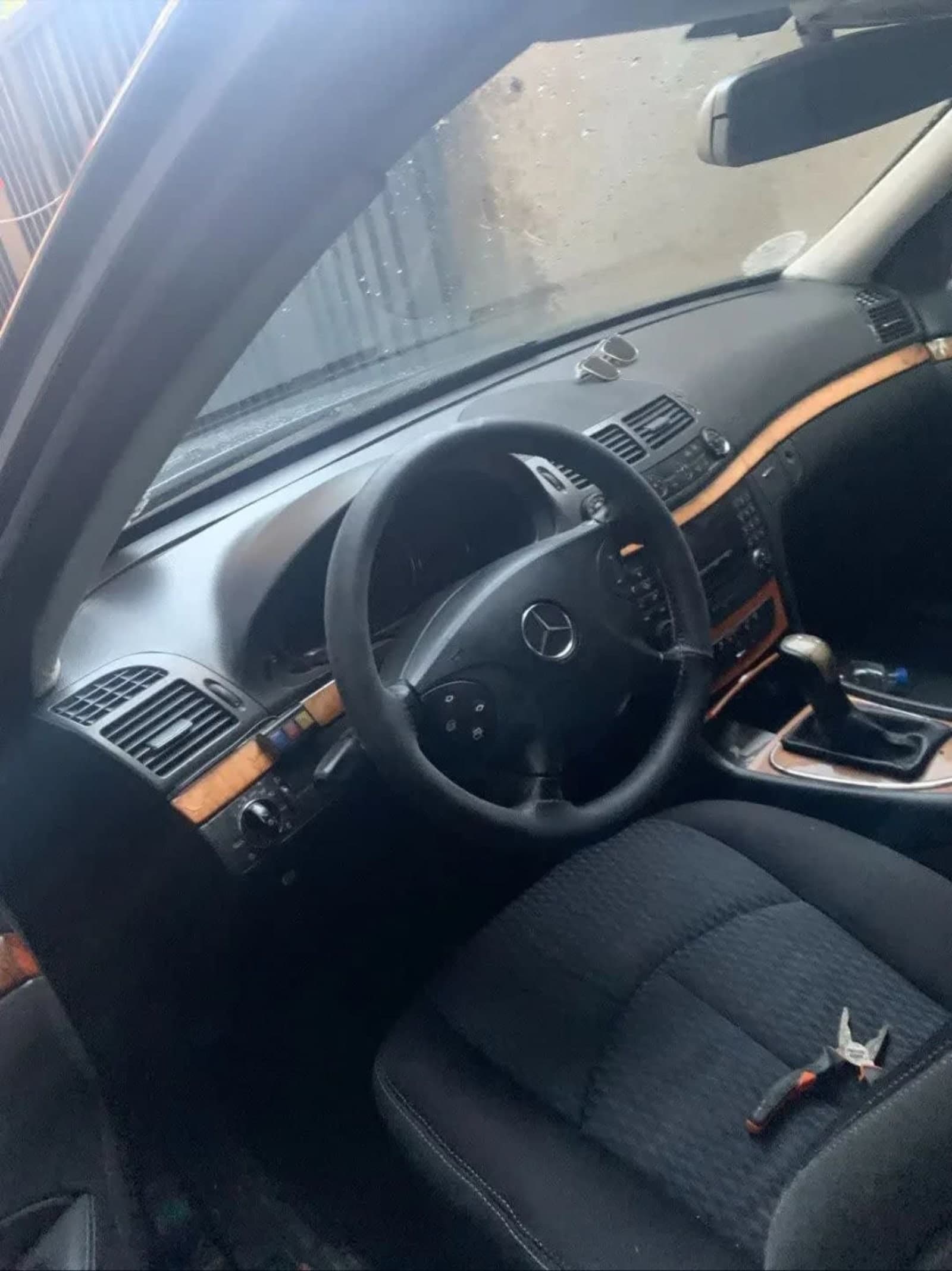 2006 Mercedes E class — photo 5