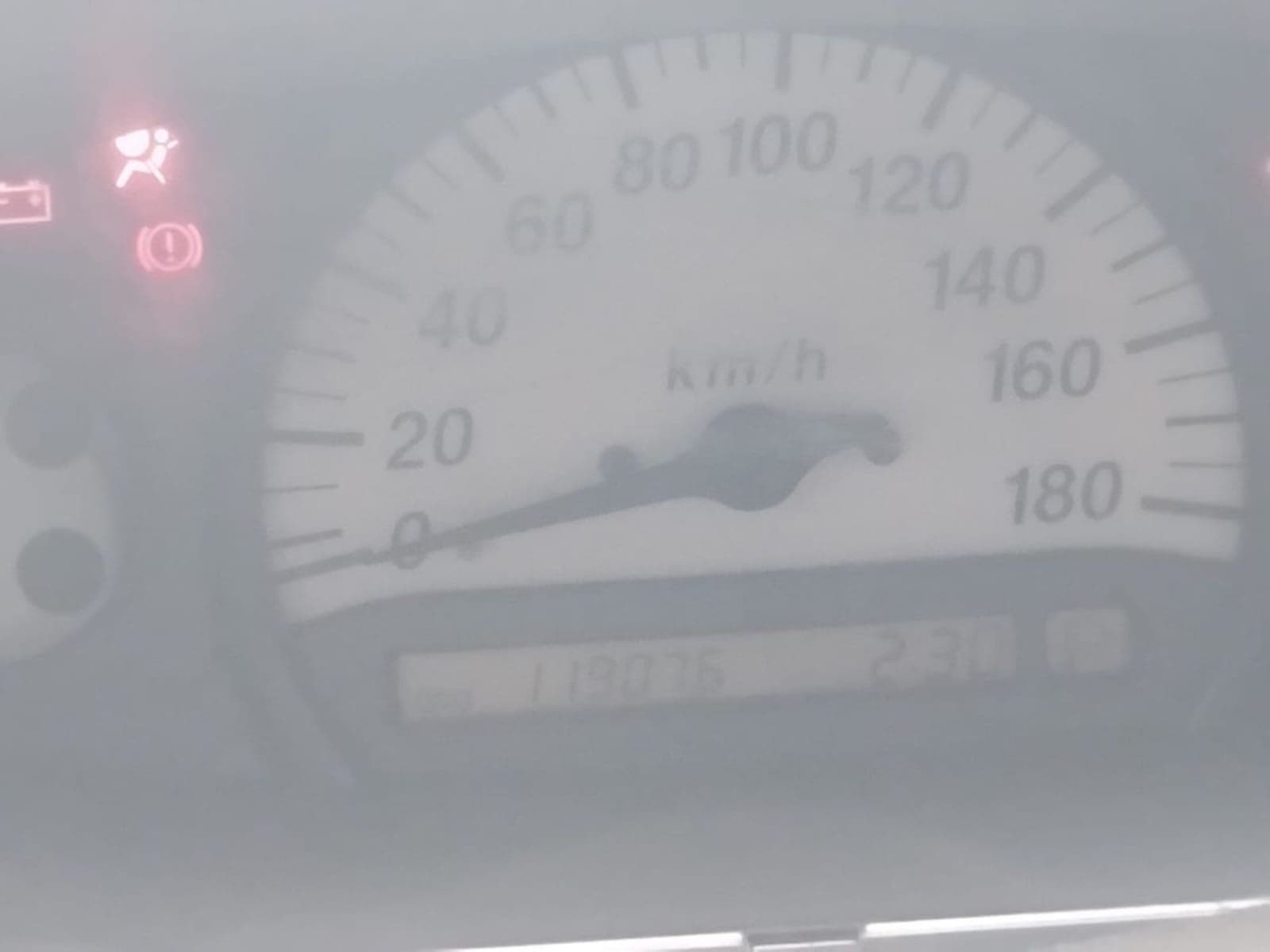2005 Toyota Platz — photo 5