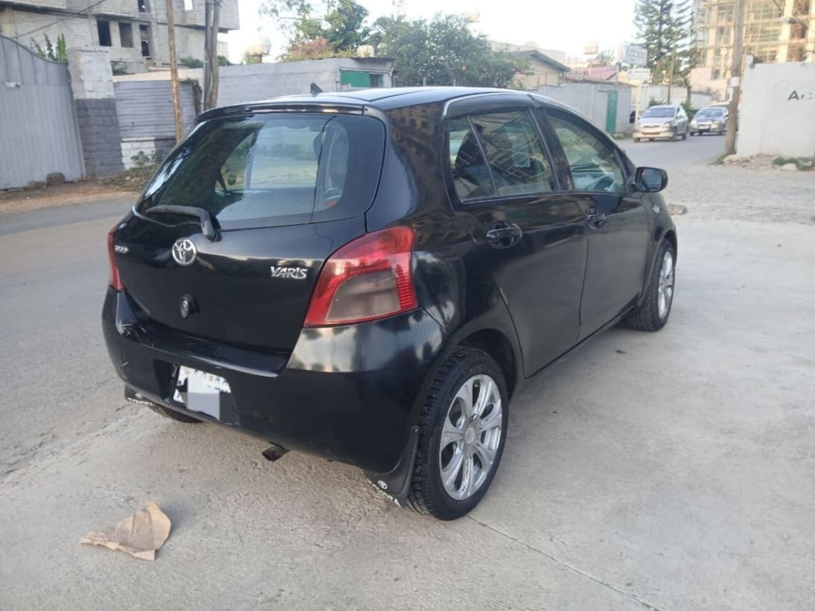 2008 Toyota Yaris Compact — photo 5