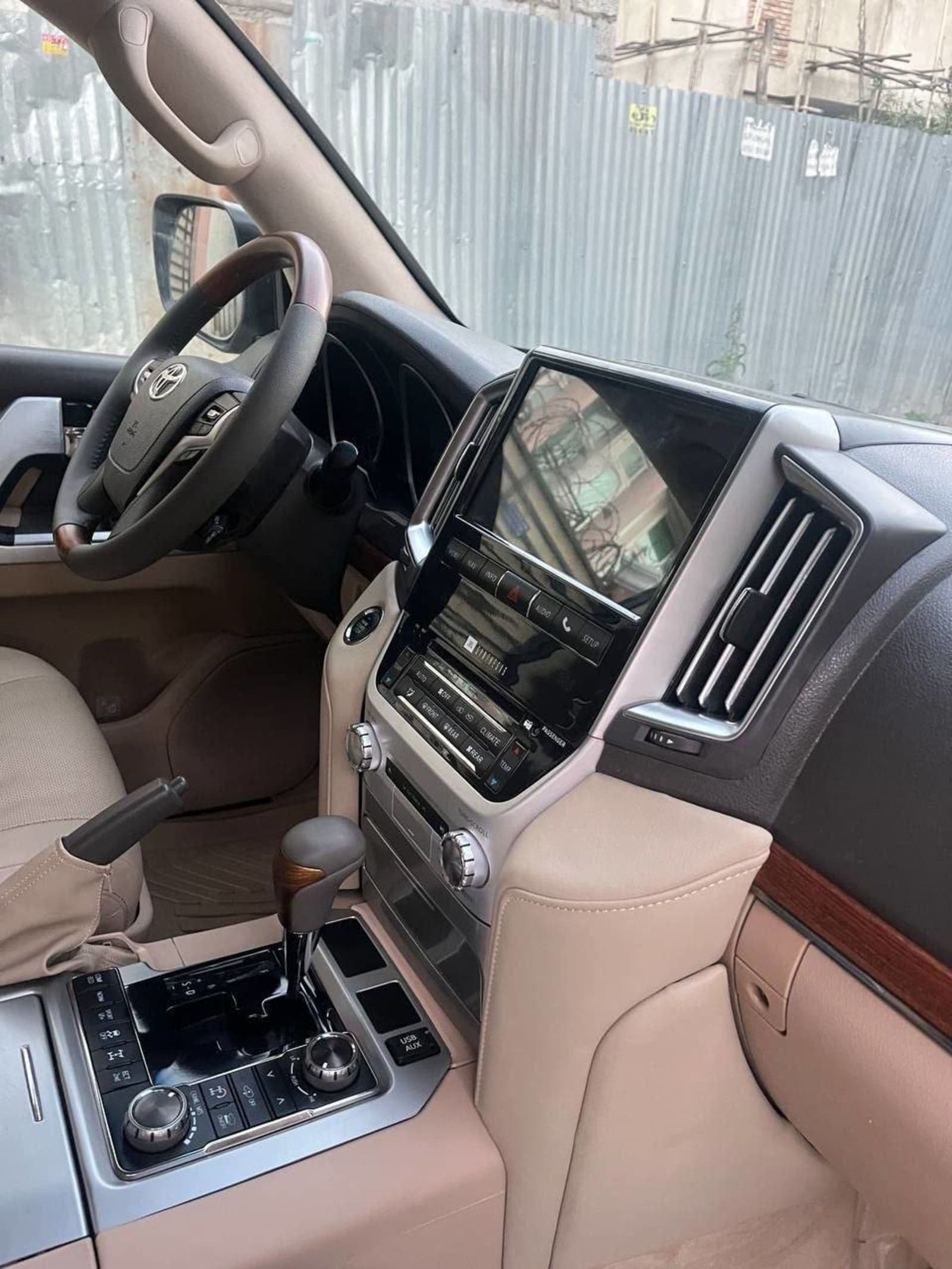 2016 Toyota Landcruiser VXR