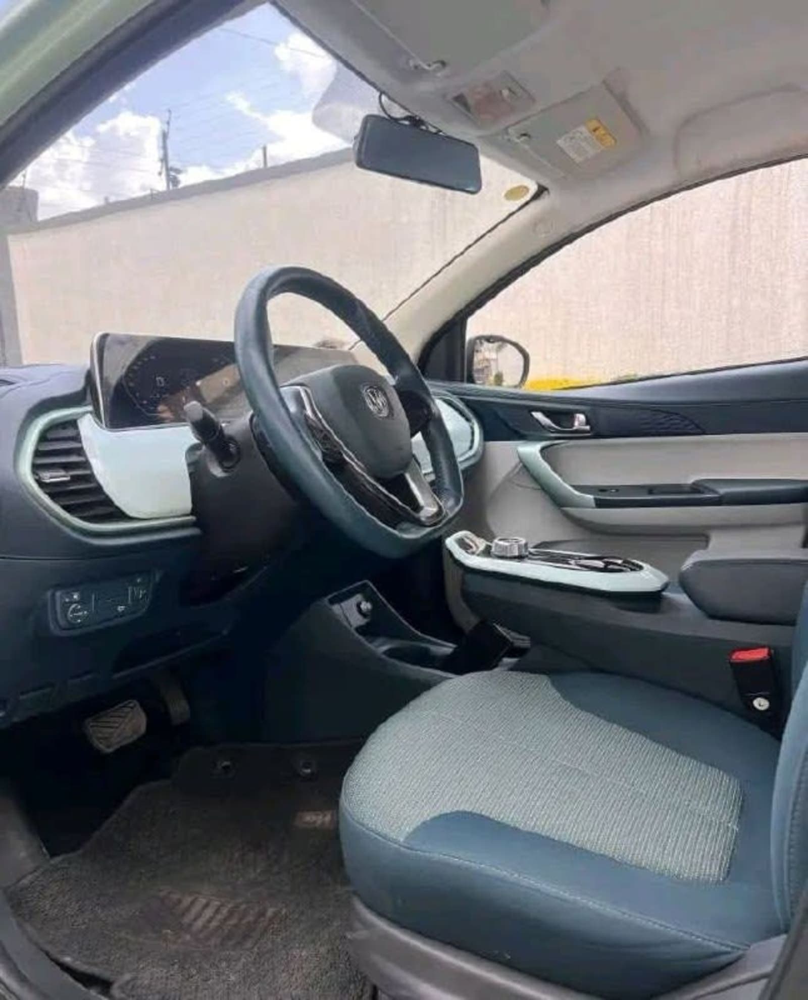 2023 CHANGAN ESTAR โ photo 2