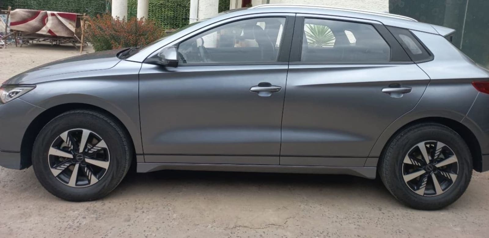 2024 BYD E2