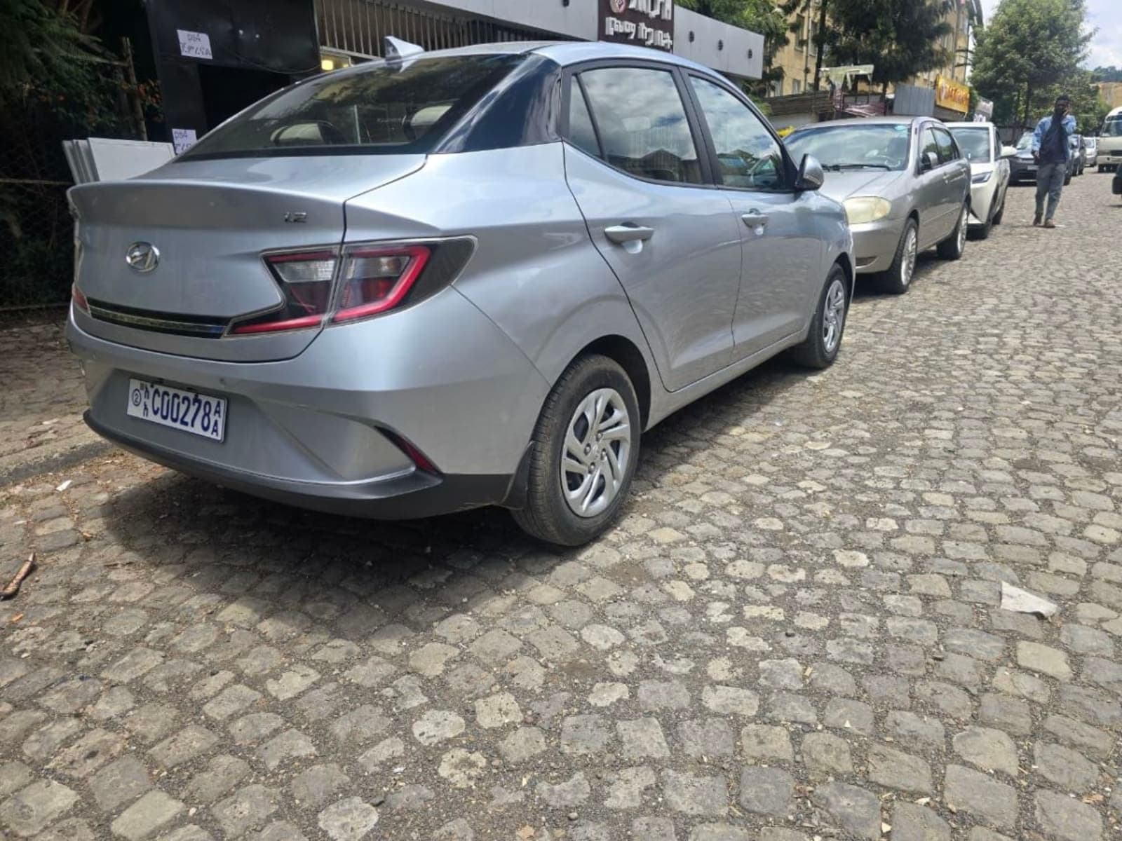 2022 Hyundai Grand i10 — photo 3