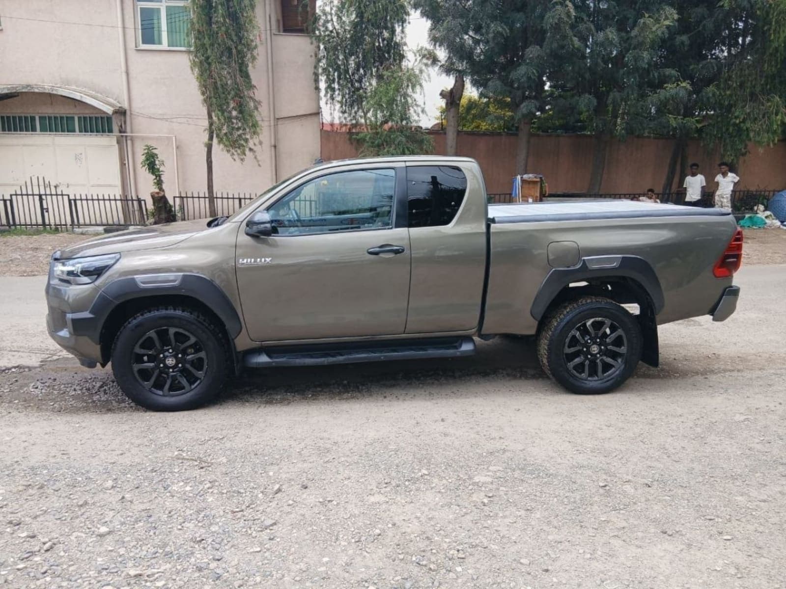 2021 Toyota Hilux Invincible X-Cab — photo 5