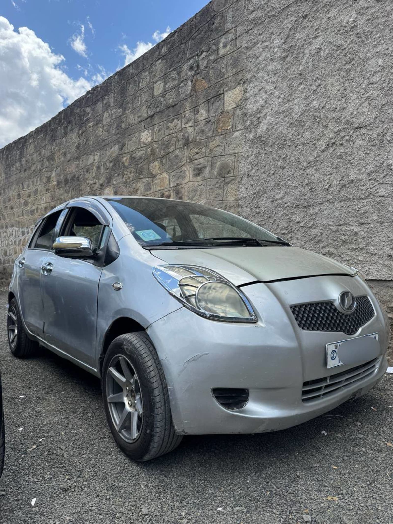 2007 Toyota Yaris Compact — photo 4