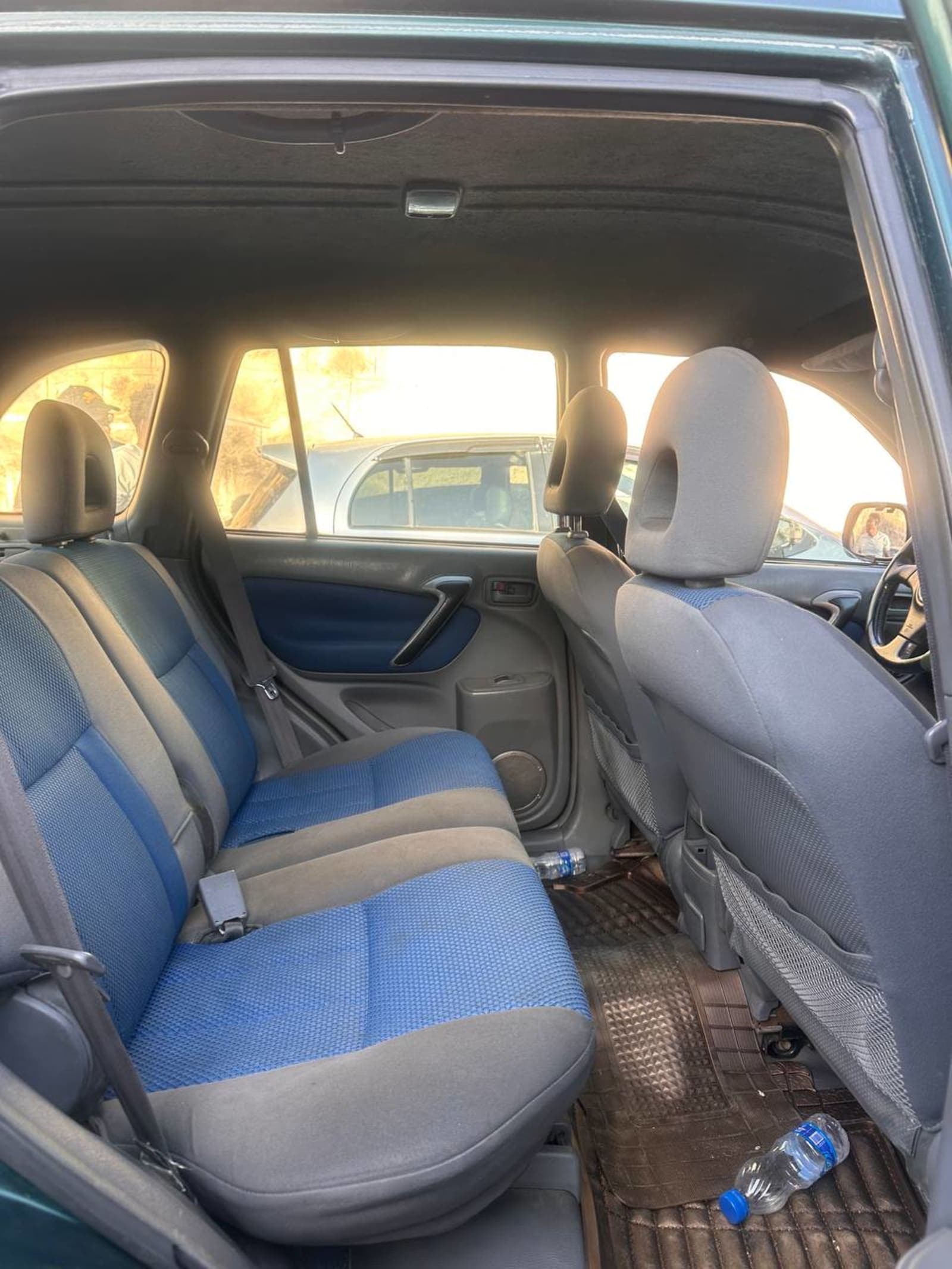 2003 Toyota Rava 4 — photo 3