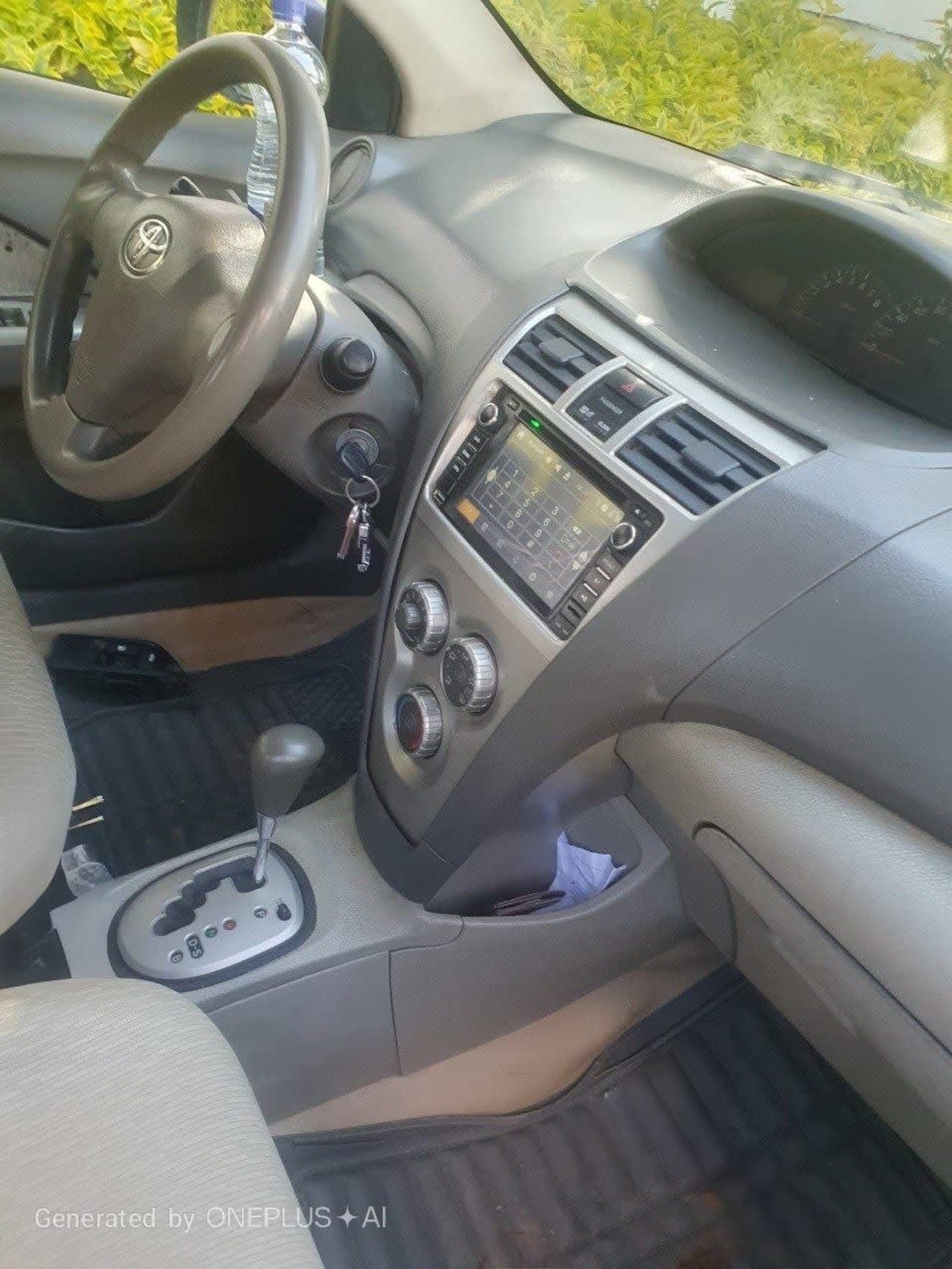2011 Toyota Belta — photo 4