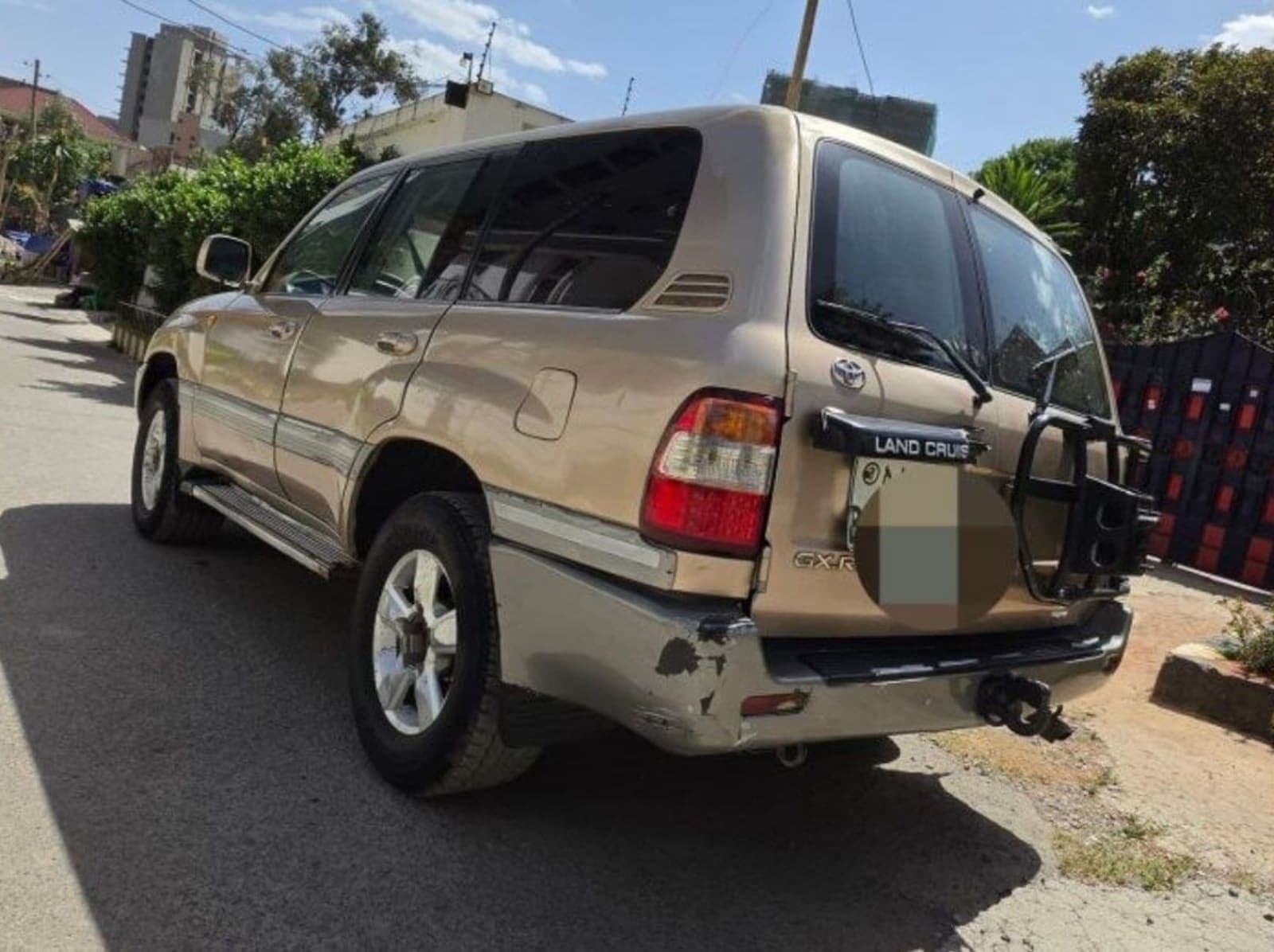 2004 Toyota Land Cruiser 105 — photo 2
