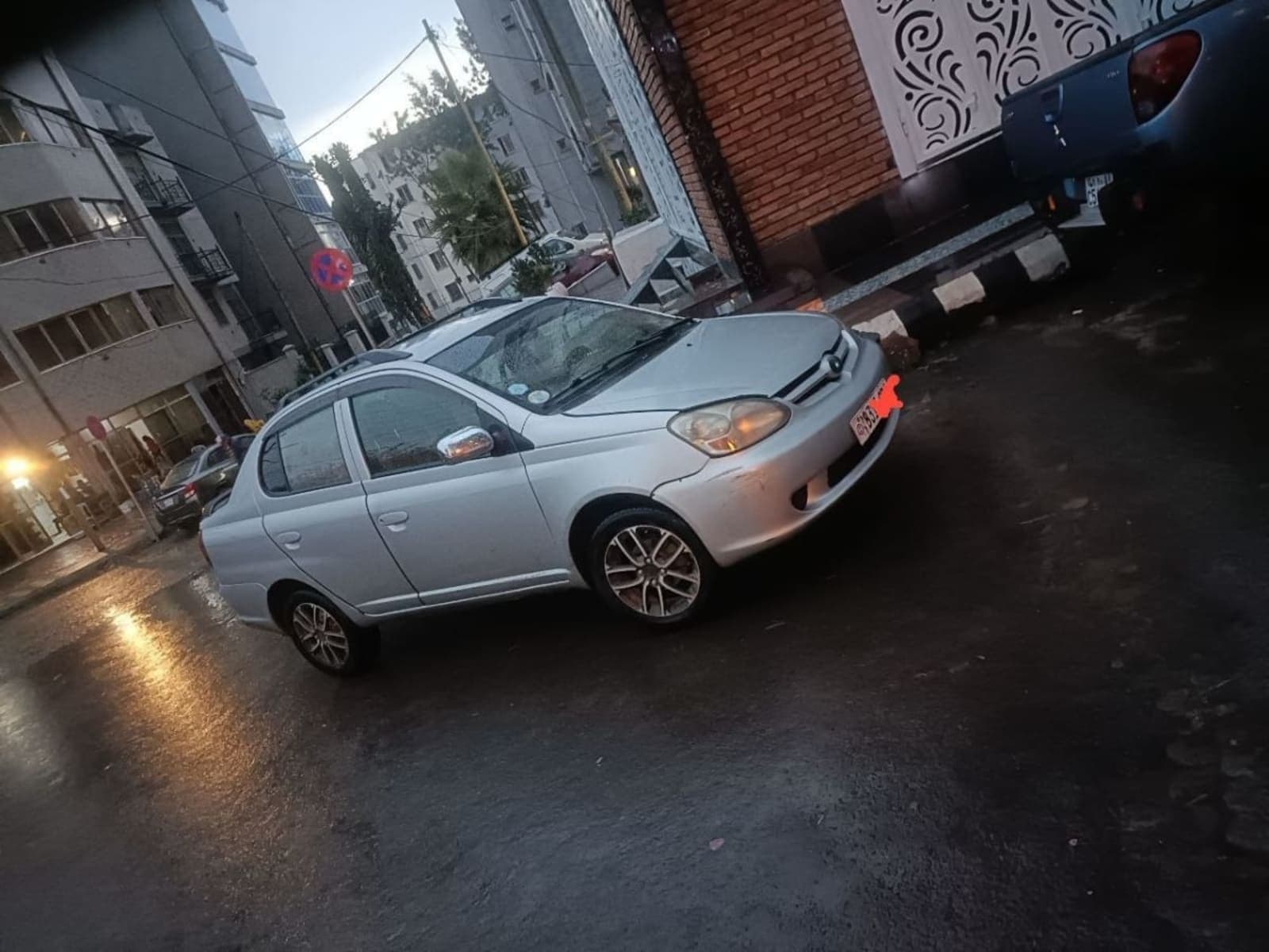 2005 Toyota Piatez — photo 3