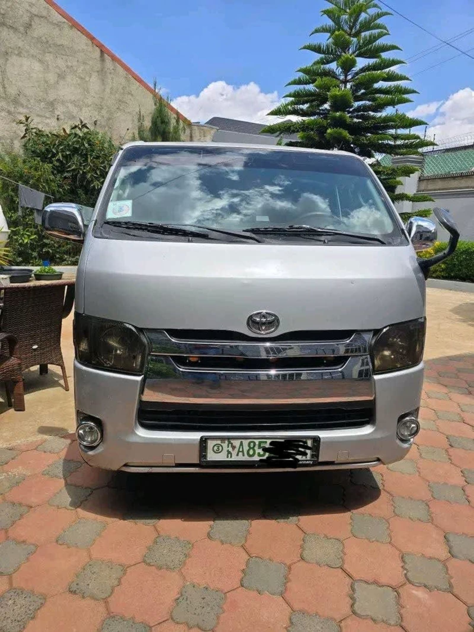 2007 Toyota Abadula — photo 3
