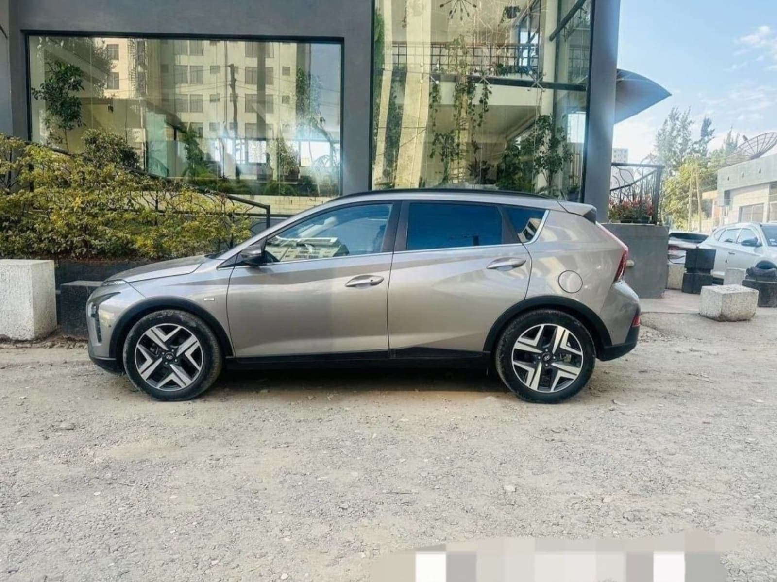 2022 Hyundai Bayon — photo 3