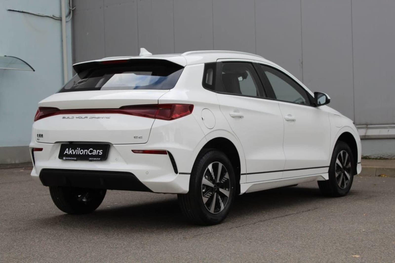 2025 BYD e2