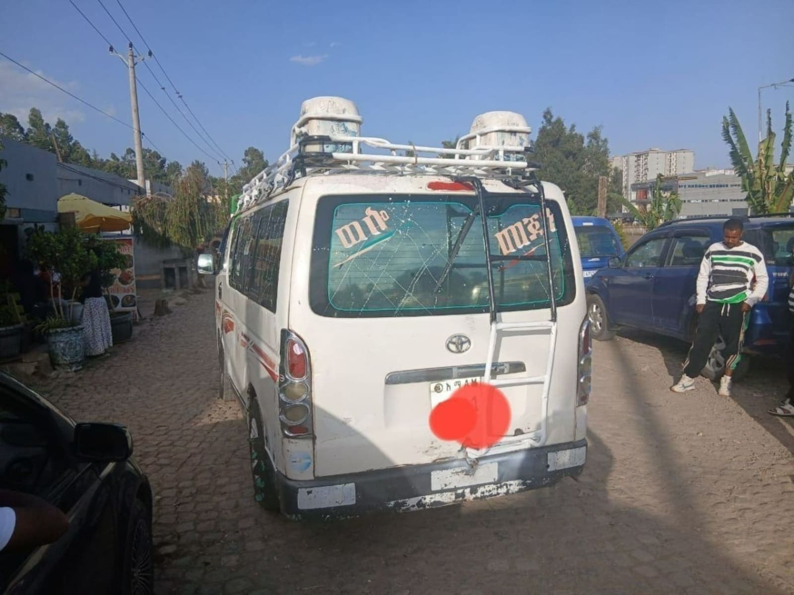 2008 Toyota Abadula — photo 2