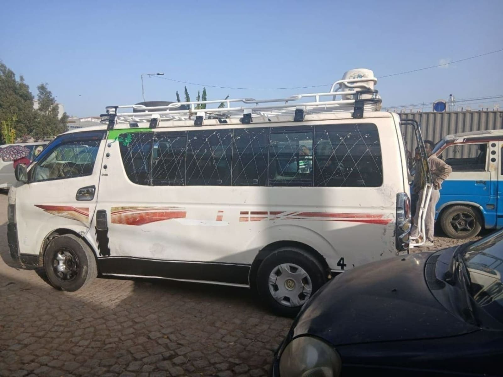 2008 Toyota Abadula — photo 3