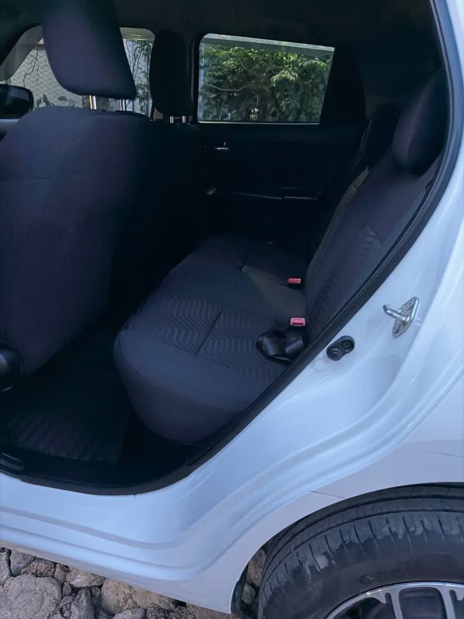 2022 Suzuki Swift — photo 5