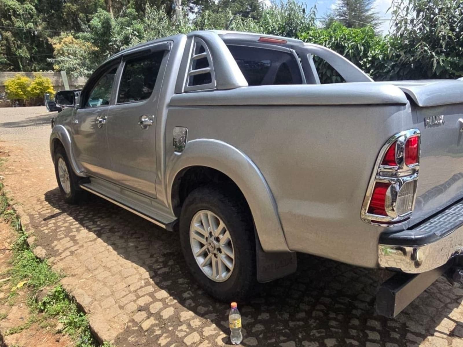 2015 TOYOTA HILUX Double-Cab