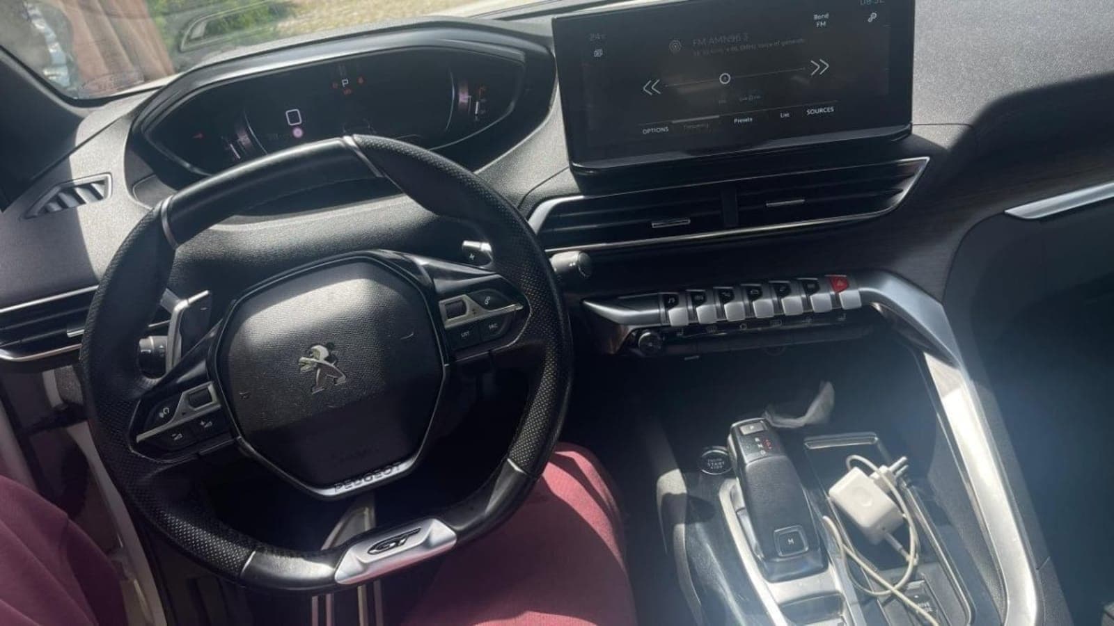 2022 Peugeot 5008 โ photo 3