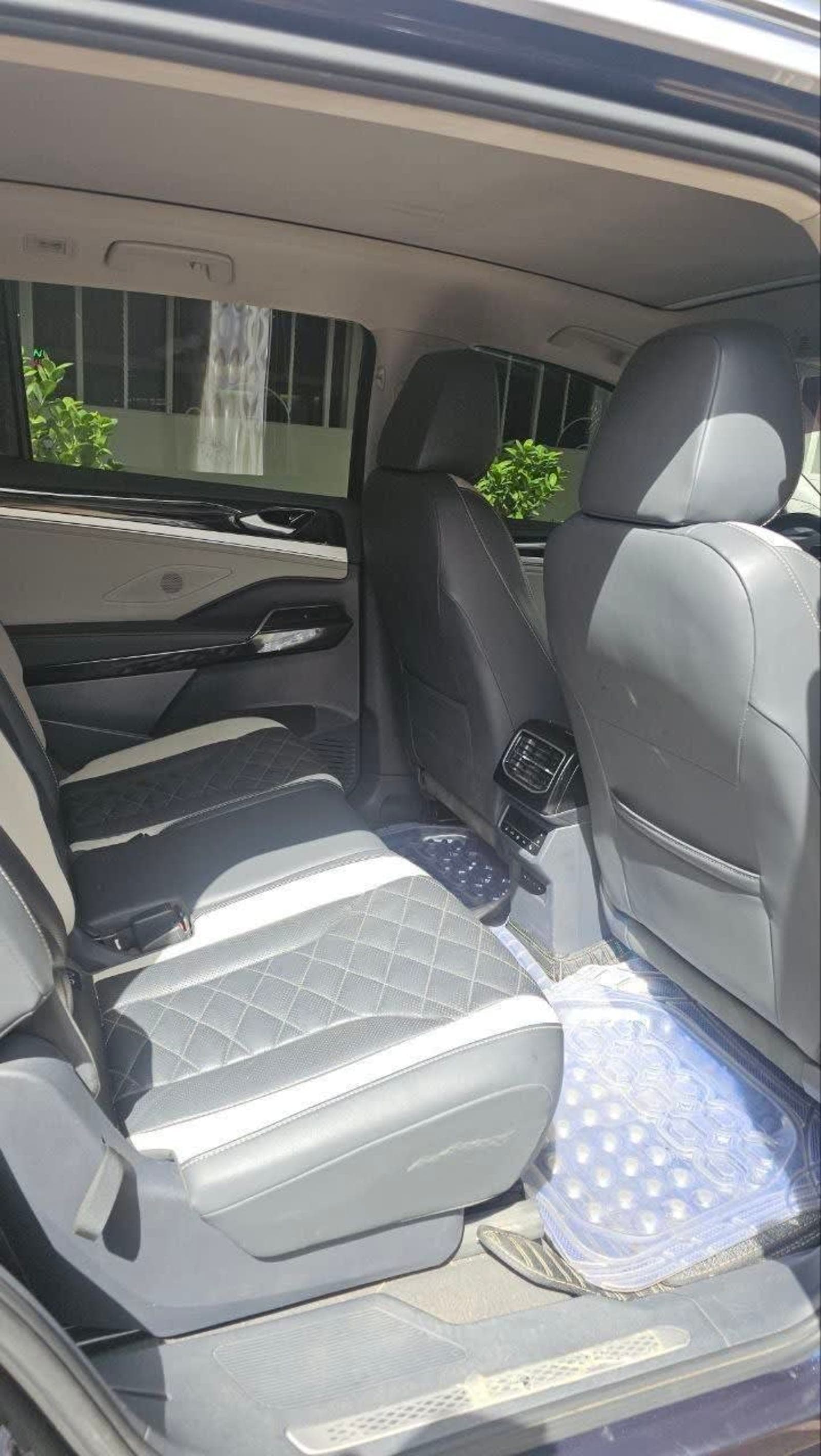 2023 Volkswagen ID6 Crozz Pro — photo 5