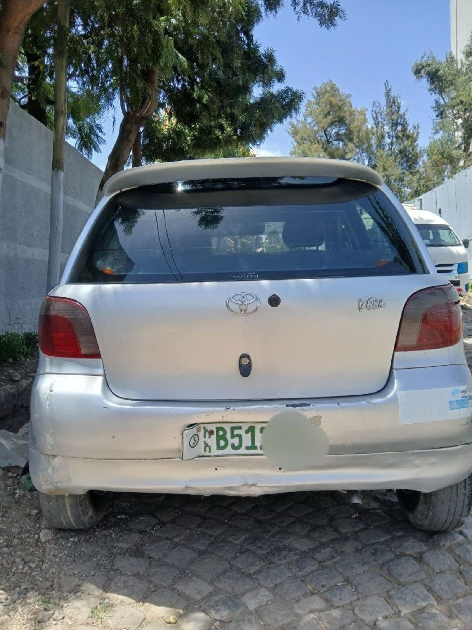 2001 Toyota Vitz — photo 3