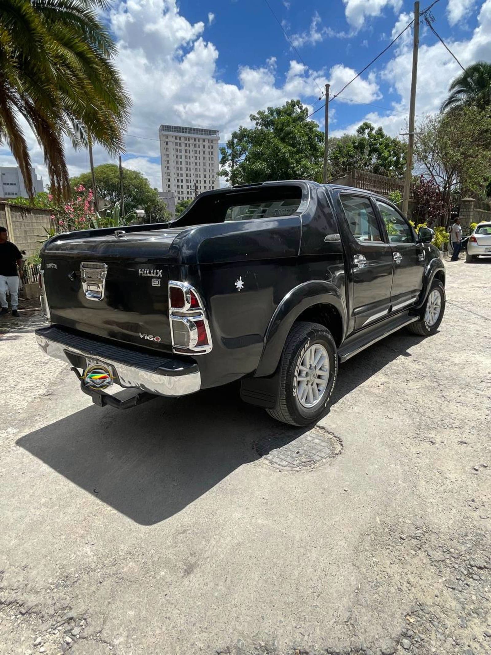 2014 Toyota Hilux — photo 3