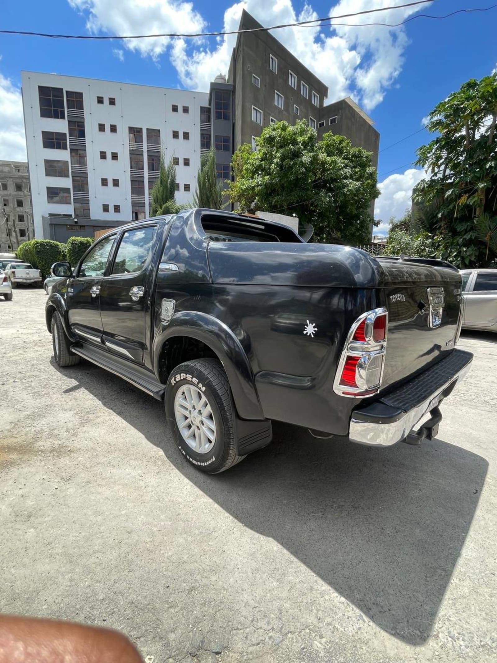 2014 Toyota Hilux — photo 4