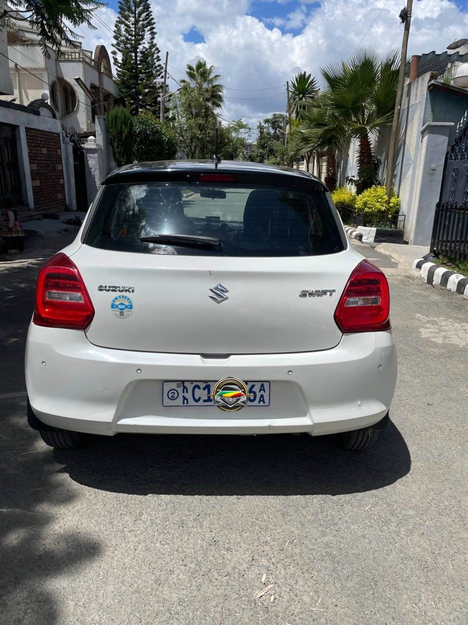 2022 Suzuki Swift — photo 7