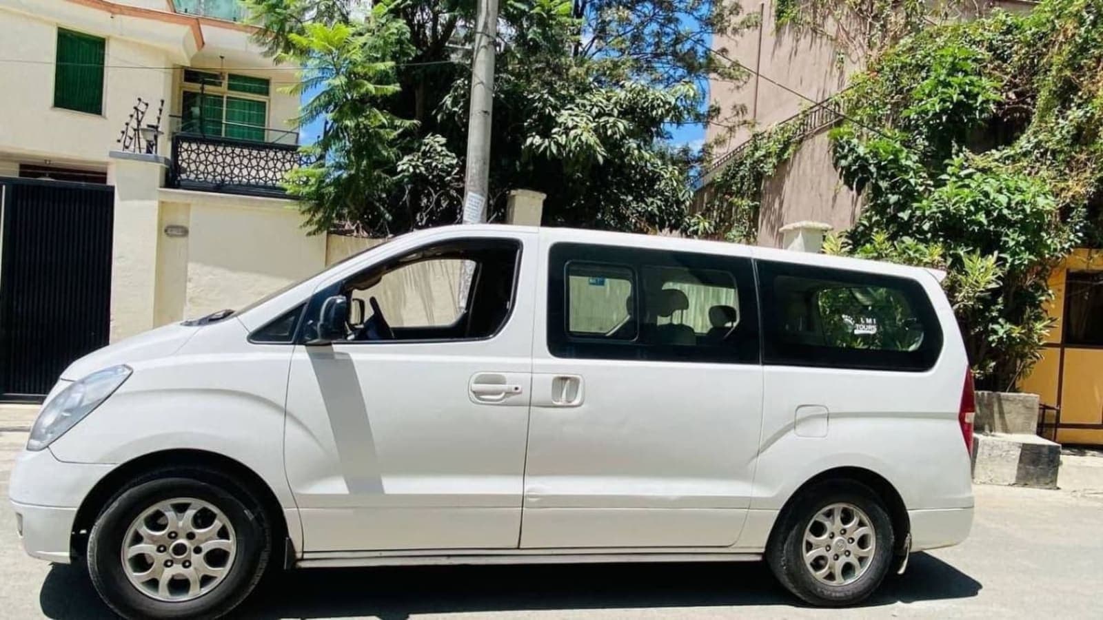 2010 Hyundai H1