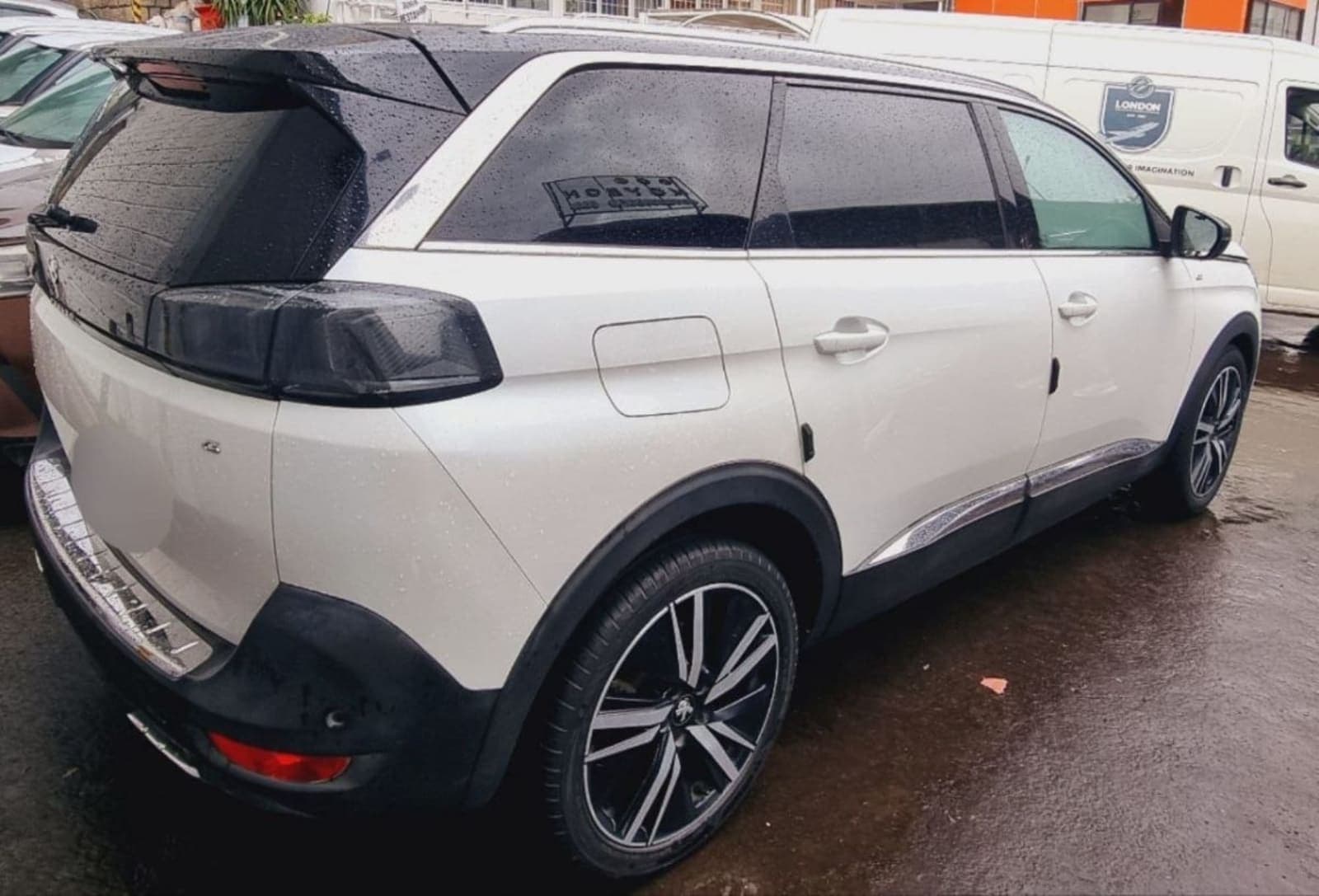 2021 Peugeot 5008 GT-Line — photo 4